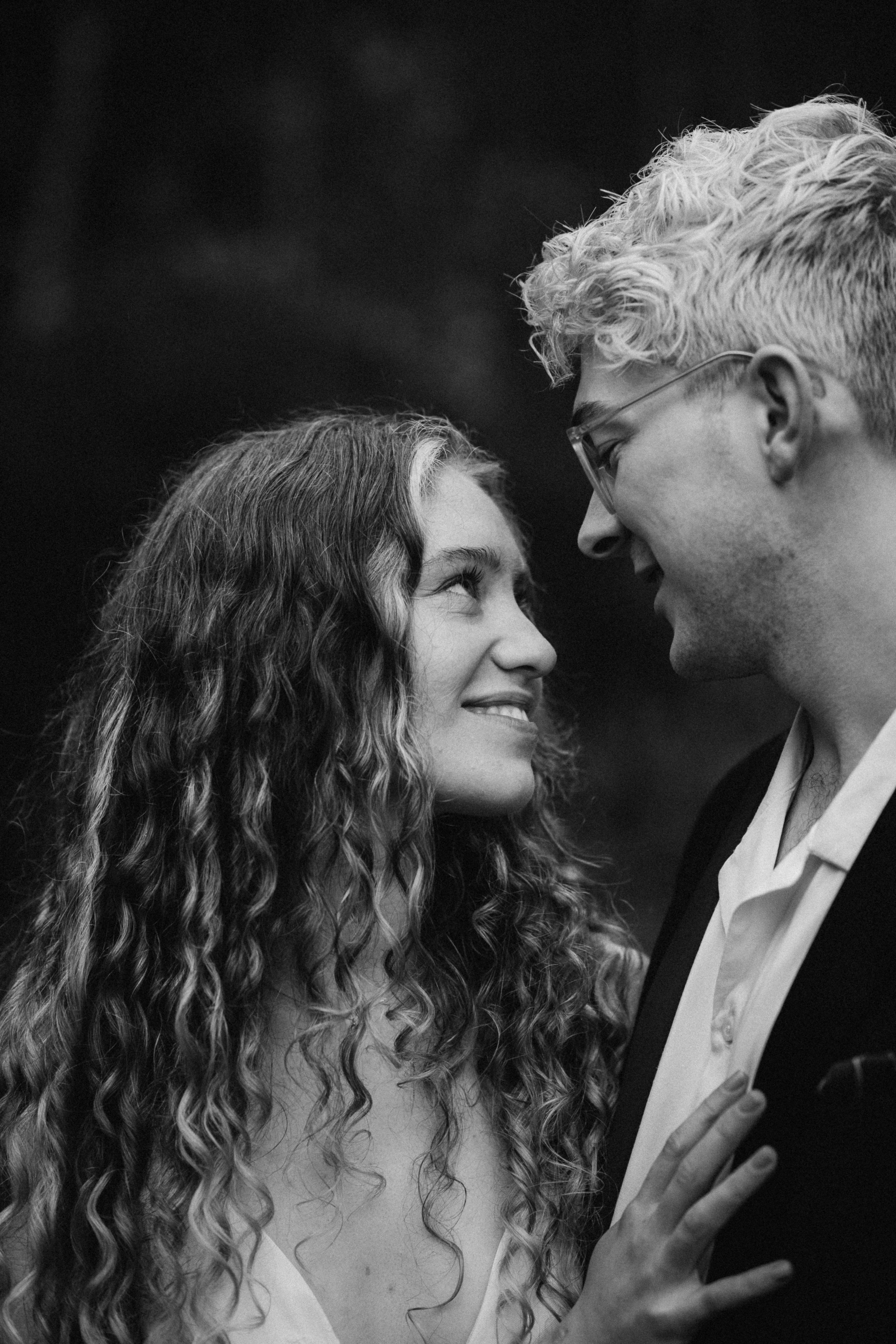 Pre wedding photoshoot in Donegal. Wedding & Family photographer in County Donegal and Dublin, Ireland