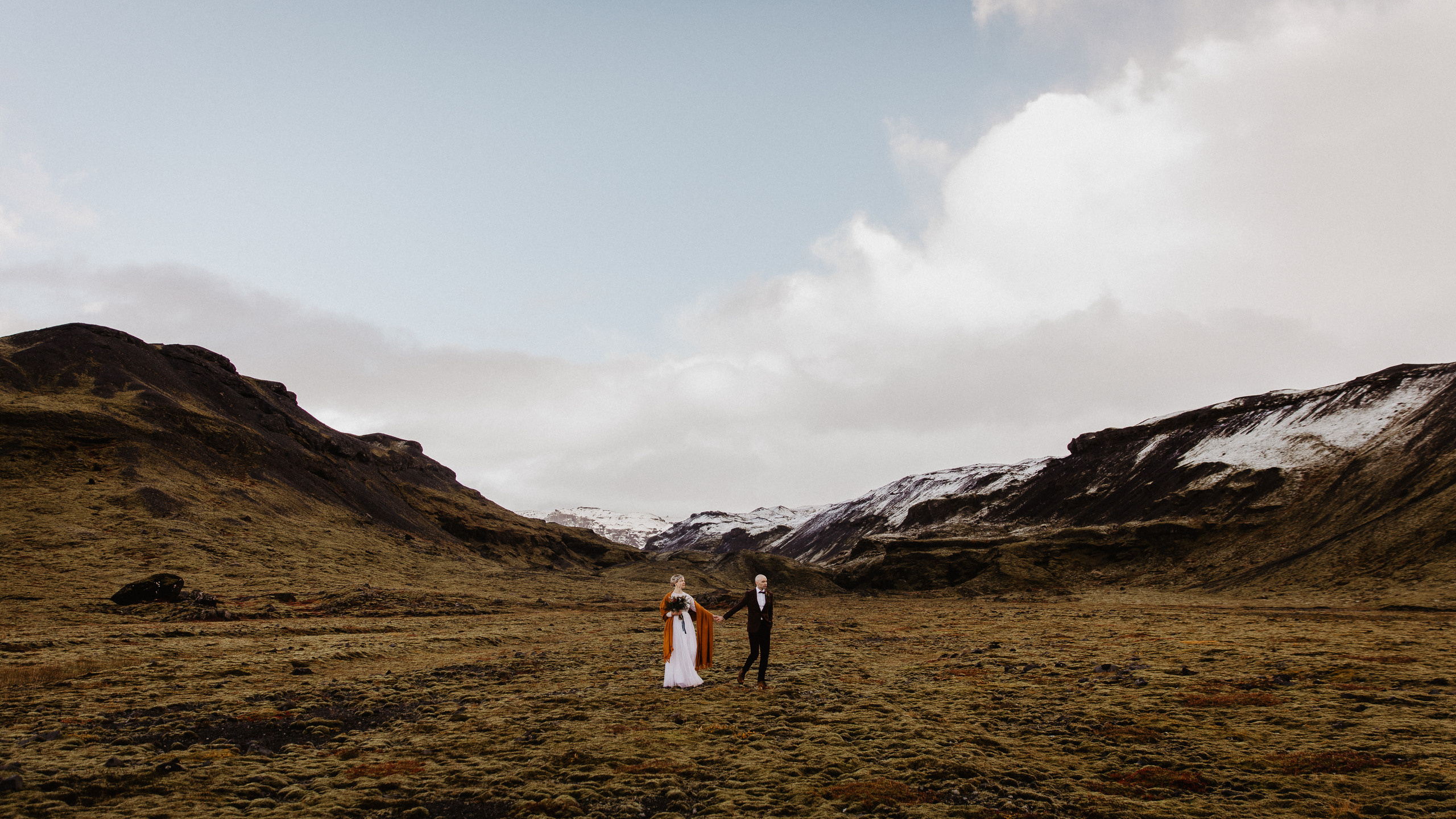 Covid Elopement in South Iceland. Iceland elopement photo and video | Nikolaichik Photo