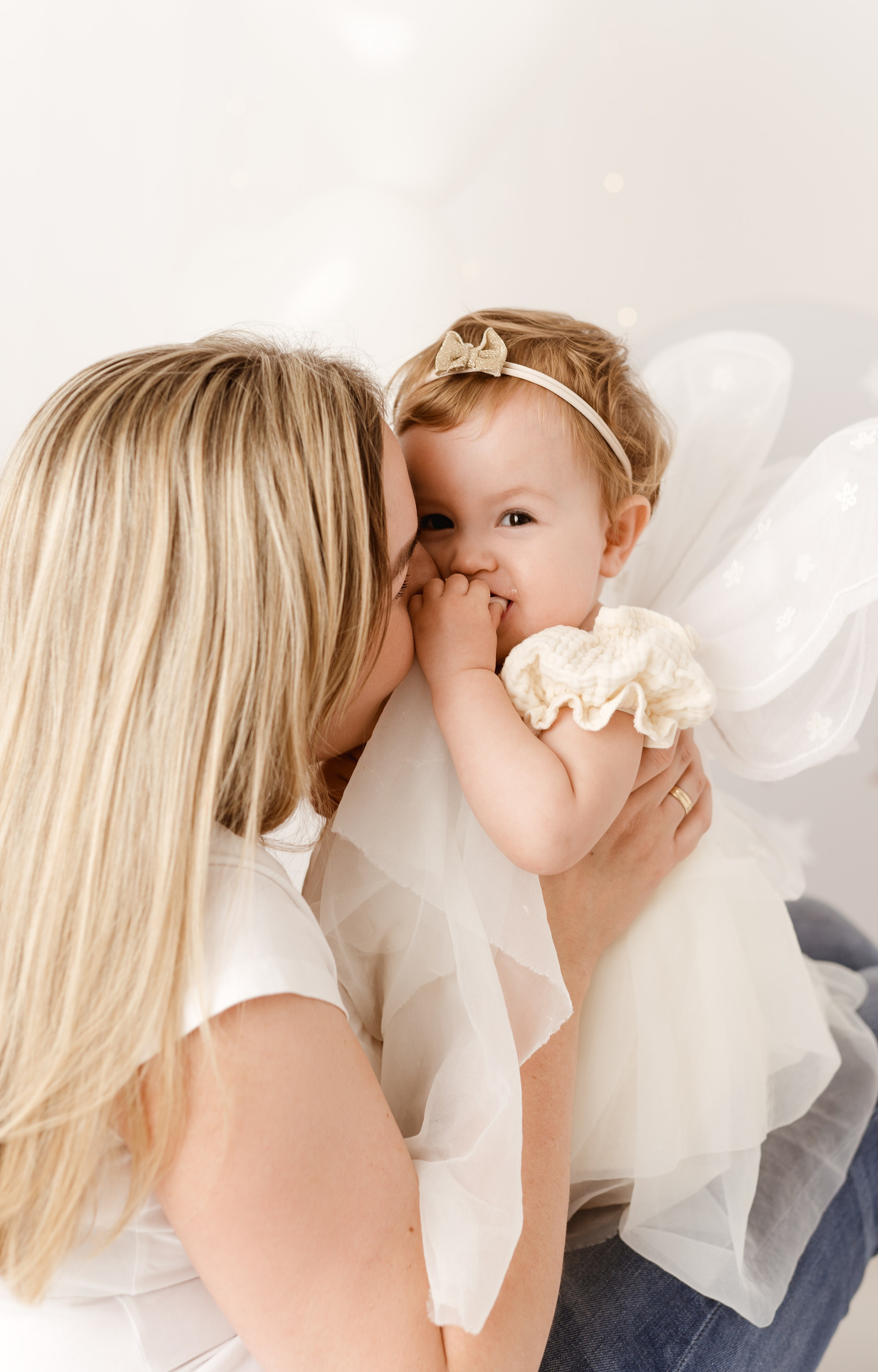 Sesja roczkowa Alicji. Fotograf Łódź - sesja ciążowa, noworodkowa, dziecięca. Studio w Łodzi