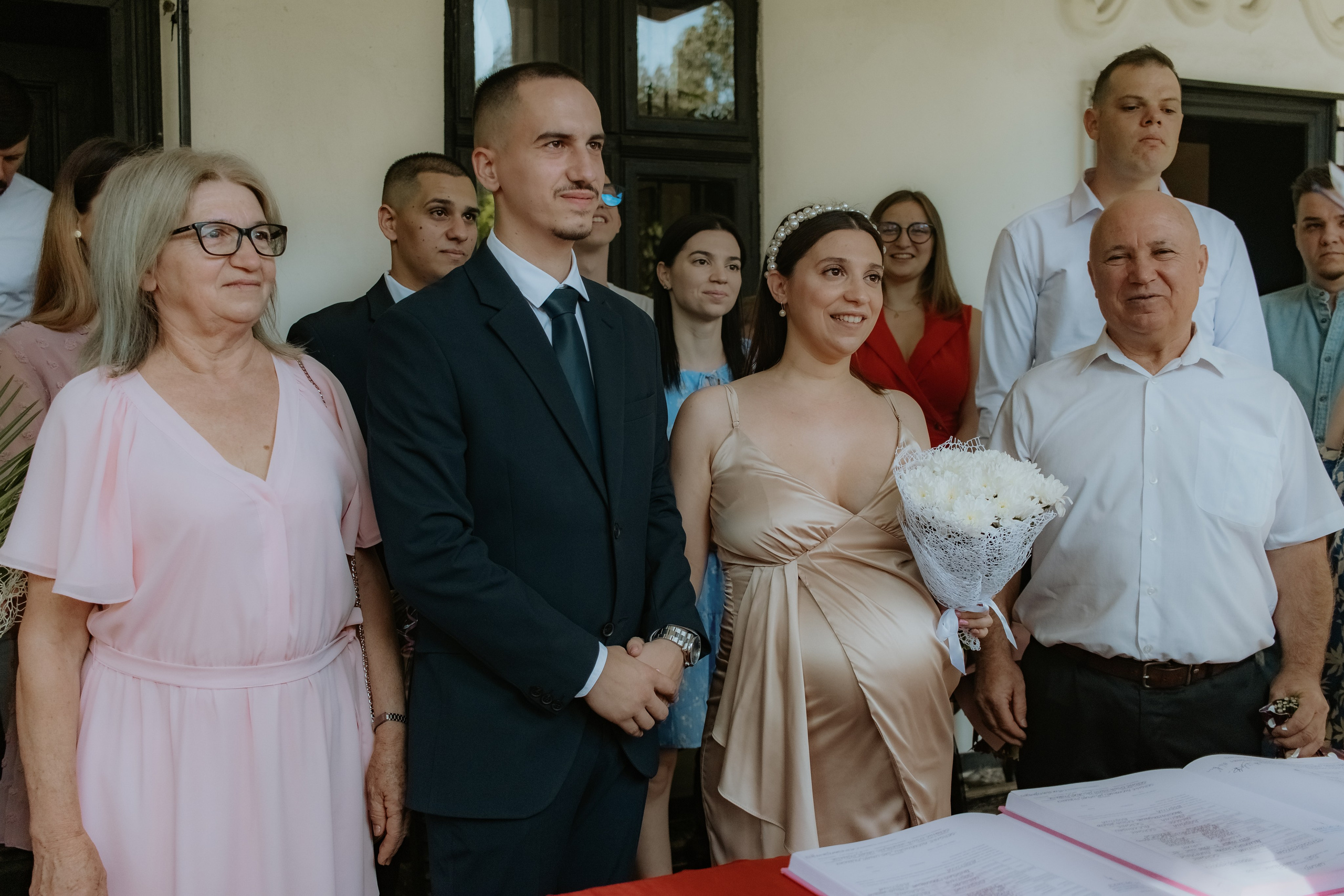 Ana & Alex. Fotograf si videograf — evenimente si studio