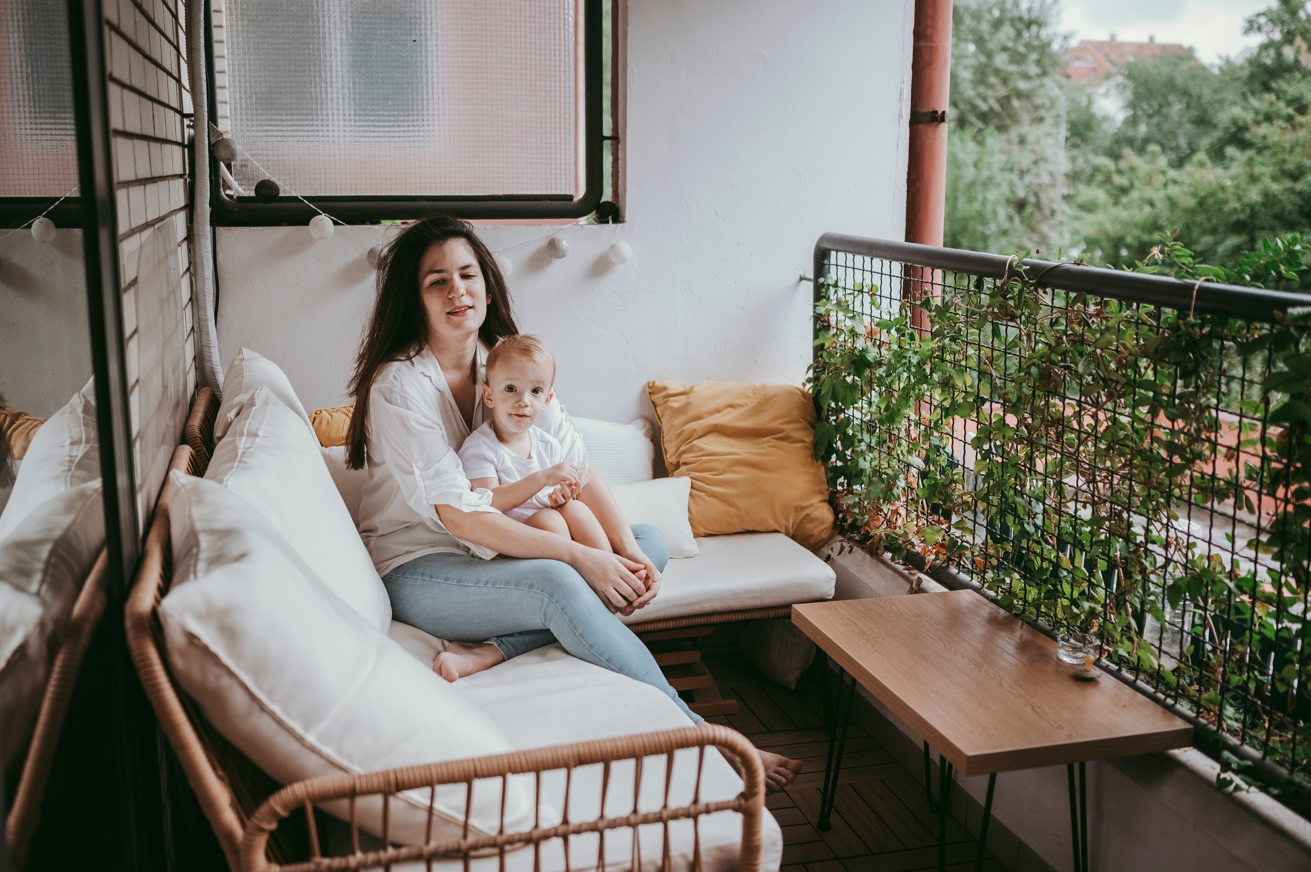 Sonja, Nikola, Lazar i Luka / porodicno fotografisanje kod kuce. Deciji i porodicni fotograf u Beogradu Oksana Skendzic