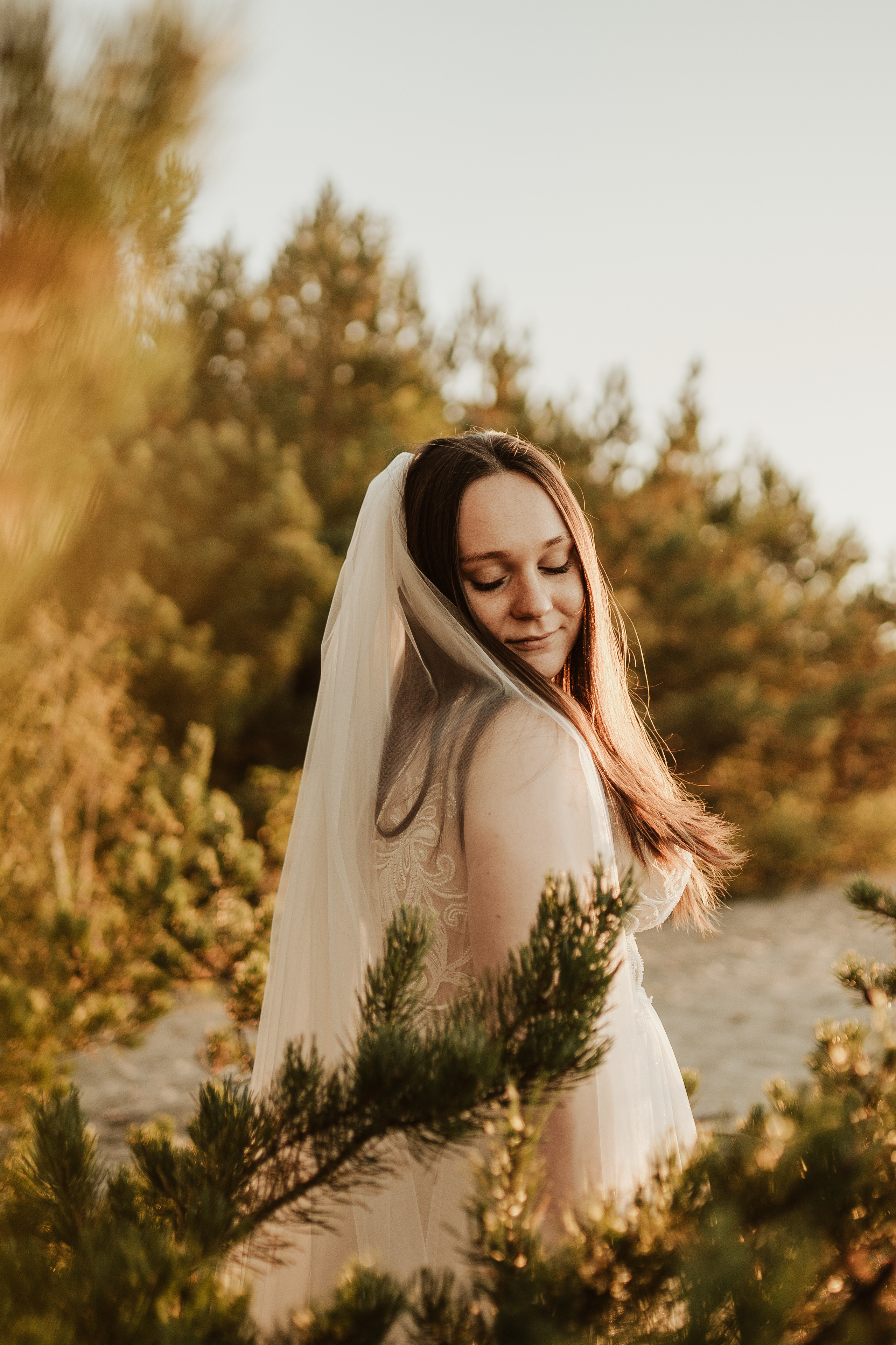 PUSTYNIA BŁĘDOWSKA: Plener ślubny Angeliki i Patryka. Karkowskafoto - fotografia miłości