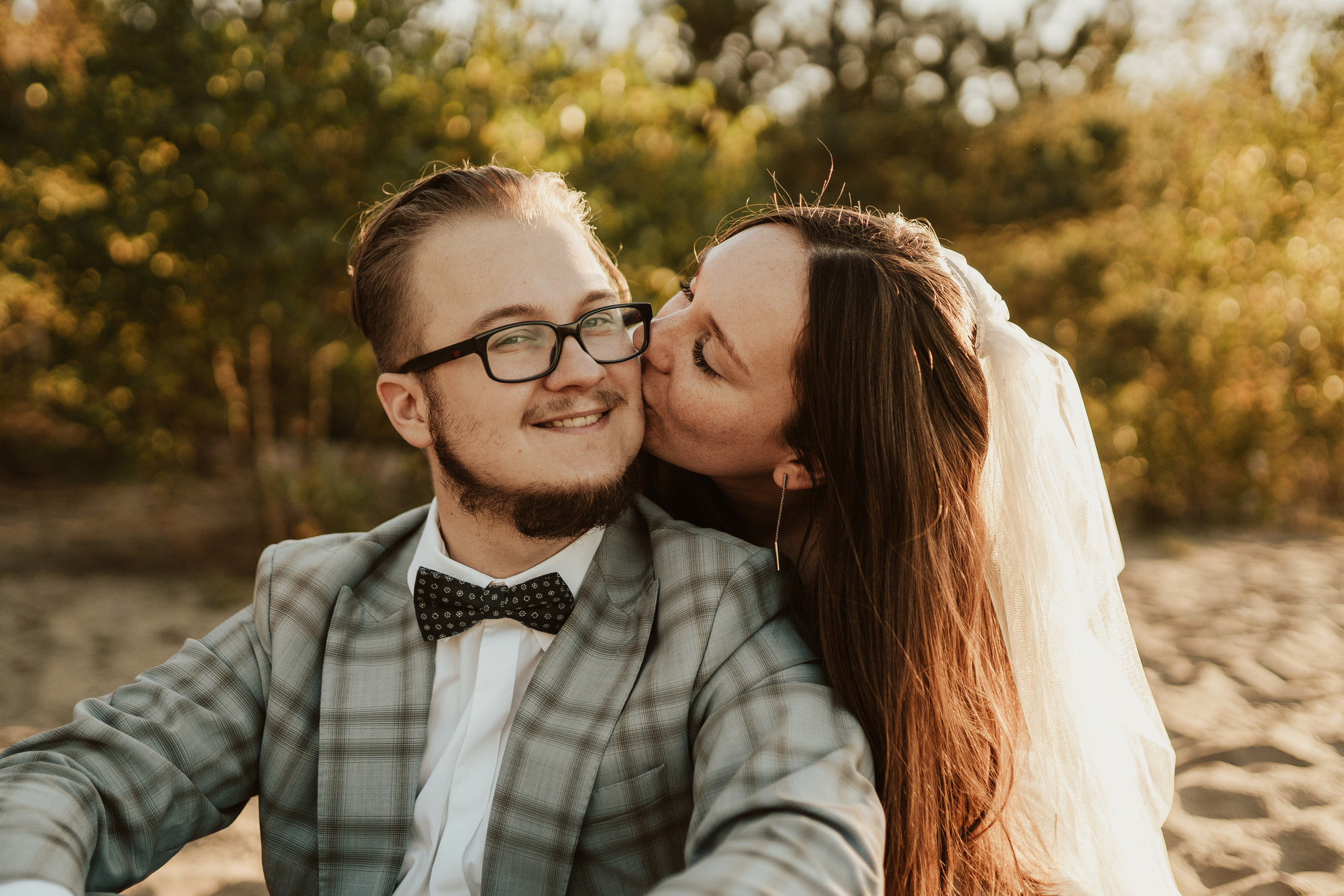 PUSTYNIA BŁĘDOWSKA: Plener ślubny Angeliki i Patryka. Karkowskafoto - fotografia miłości