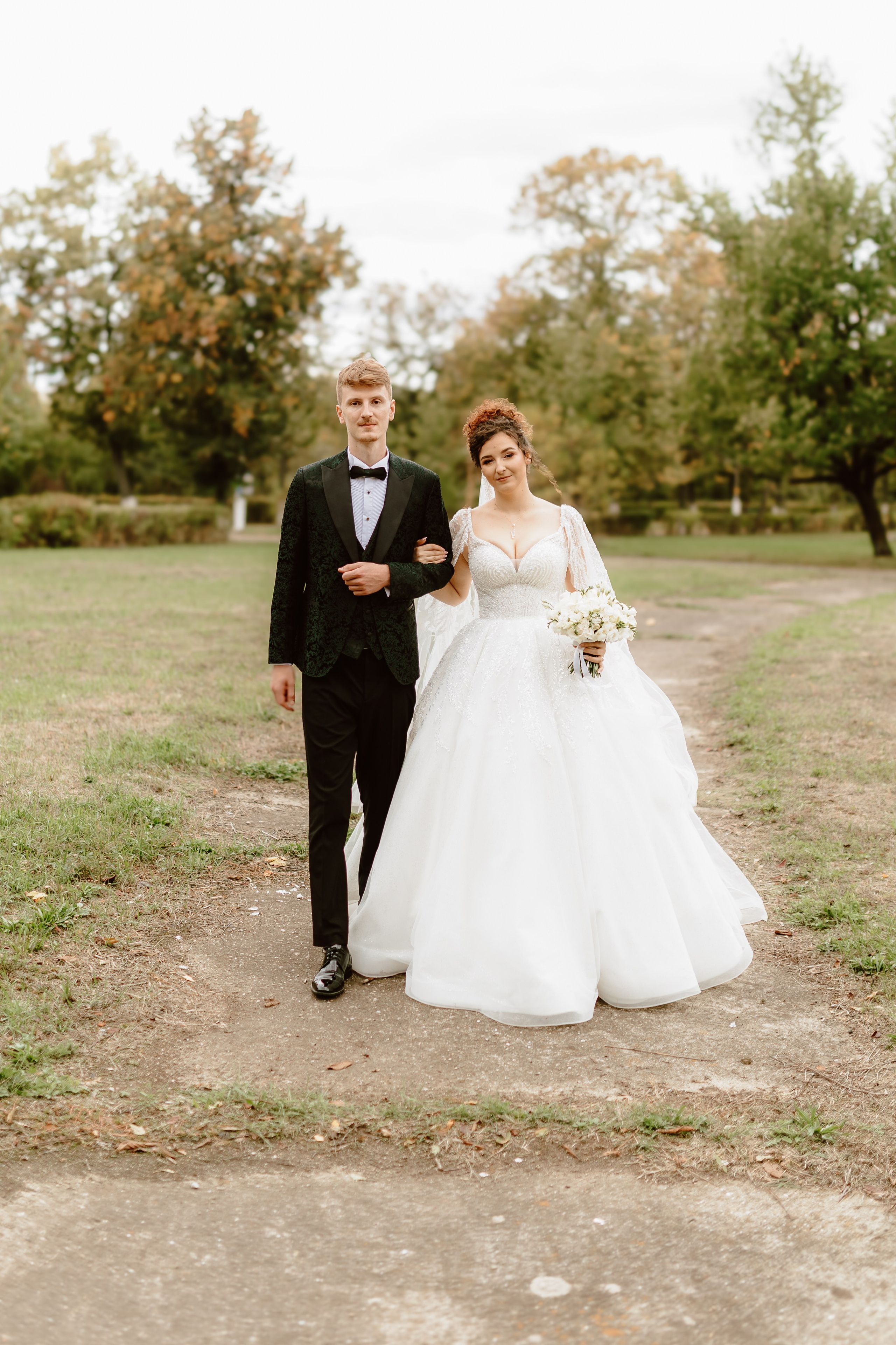 Alexandra & Adrian 🍀🧡🌿. Stefan Teodorescu — Fotograf de Nunta