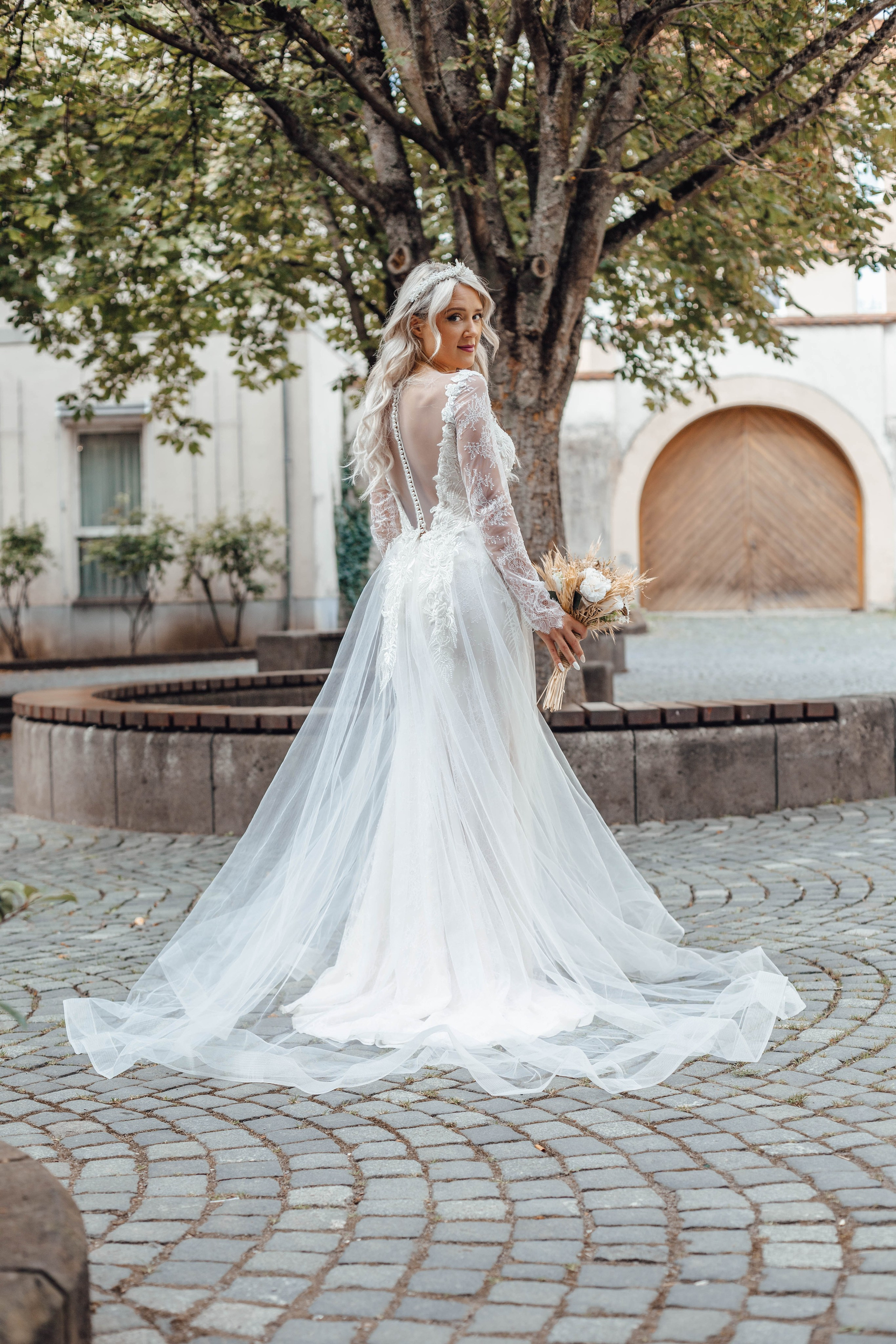 Dimeras Brautmode. Natalia Belov Familien - und Hochzeitsfotografin