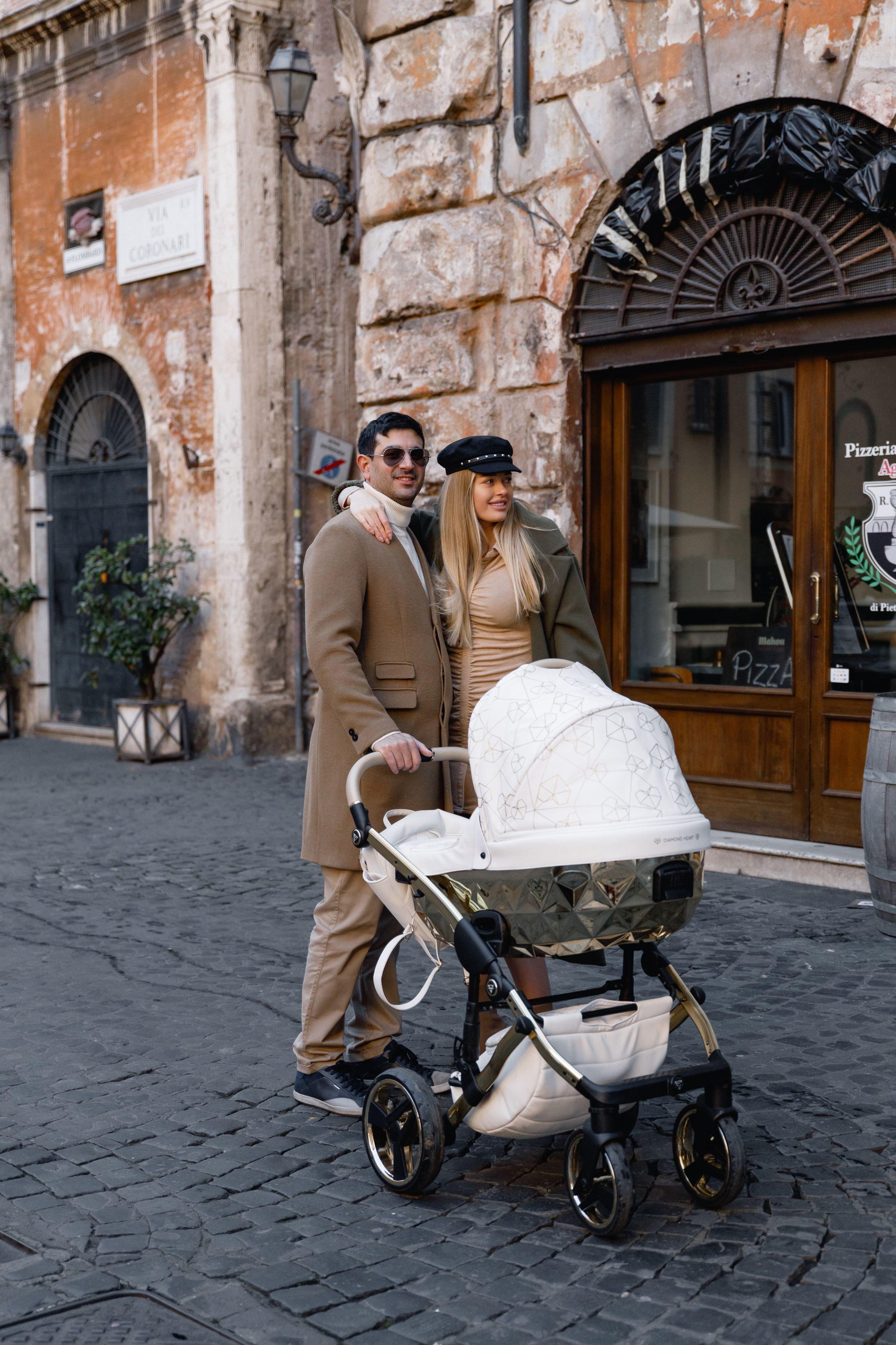 Wedding photographer Italy Rome, Tuscany, Lake Como, Sicily, Puglia. Wedding Photographer Rome Tuscany Como Sicily Puglia Amalfy Italy- Oksana Savenchuk