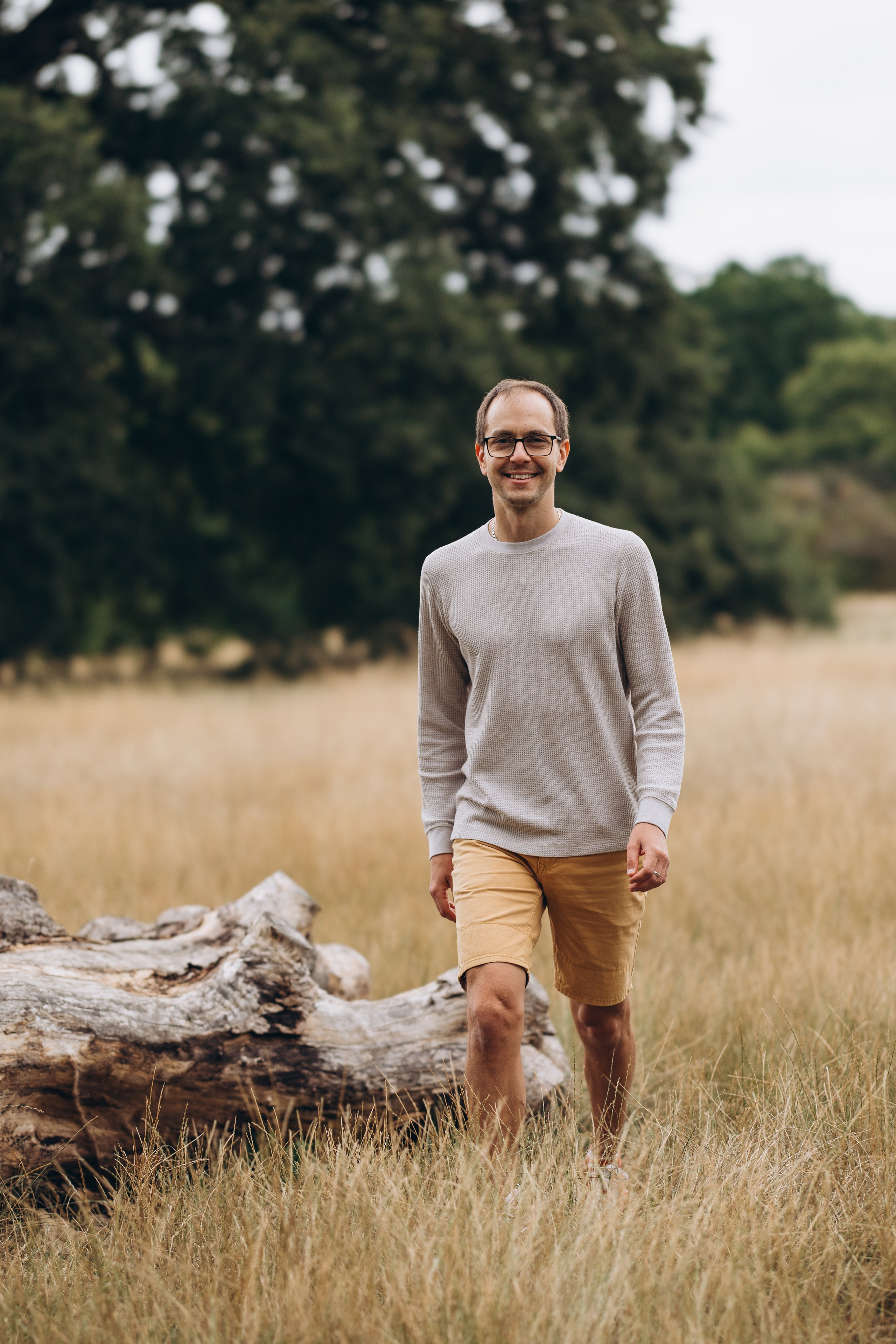 Milena with parents (Greenwich Park). Anastasia Klink, Photographer in London