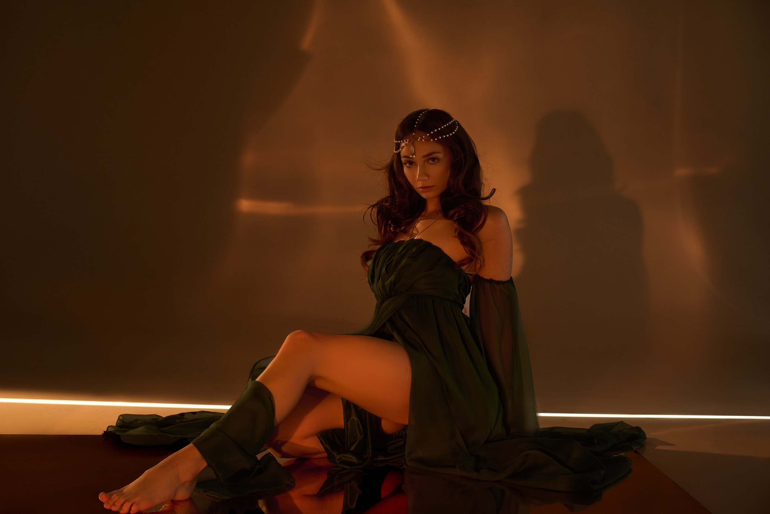 Kreatywna sesja zdjęciowa z skrzydłami i dymem dla Oriany | Fotografia artystyczna. Portrait & Fashion Photographer | Сannes, Paris, Monaco, Dubai, Kyiv — - Alisa Postnykova