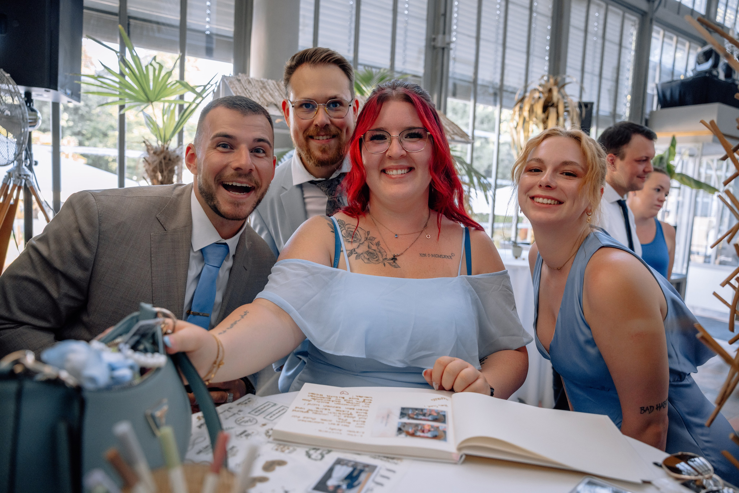 Hochzeit im Schlosscafé im Palmenhaus & Schloss Nymphenburg. Hochzeitsfotograf München Taufe Familienfotograf Tanja Mauke