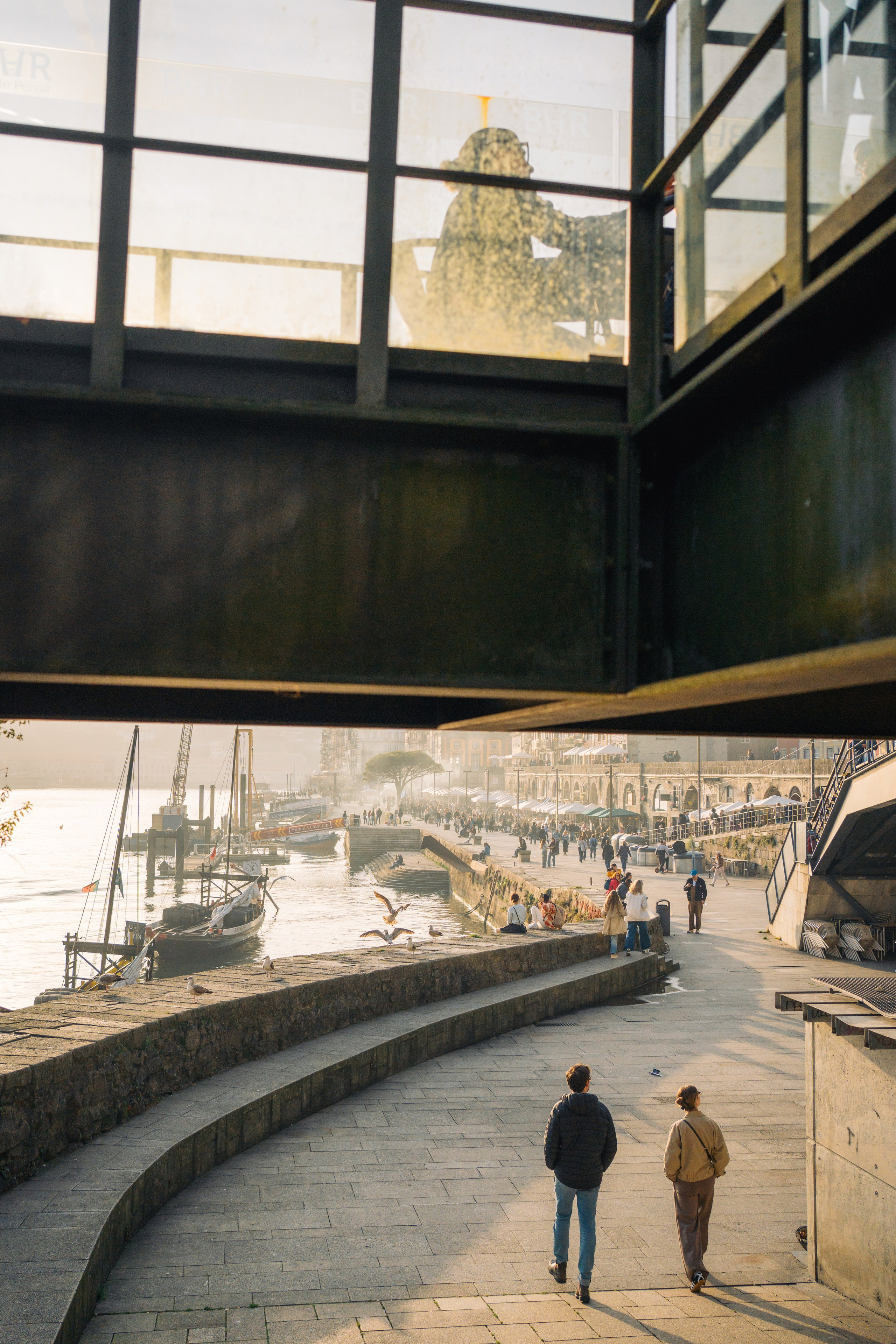 Street. Maria Sher. Professional photographer from Porto, Portugal