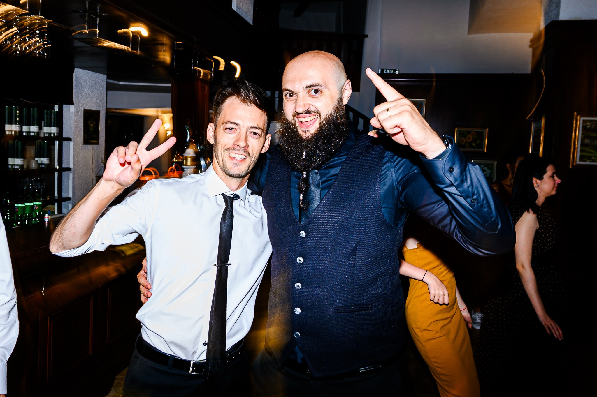 Tina & Catalin. Mugurel Olteanu Fotograf