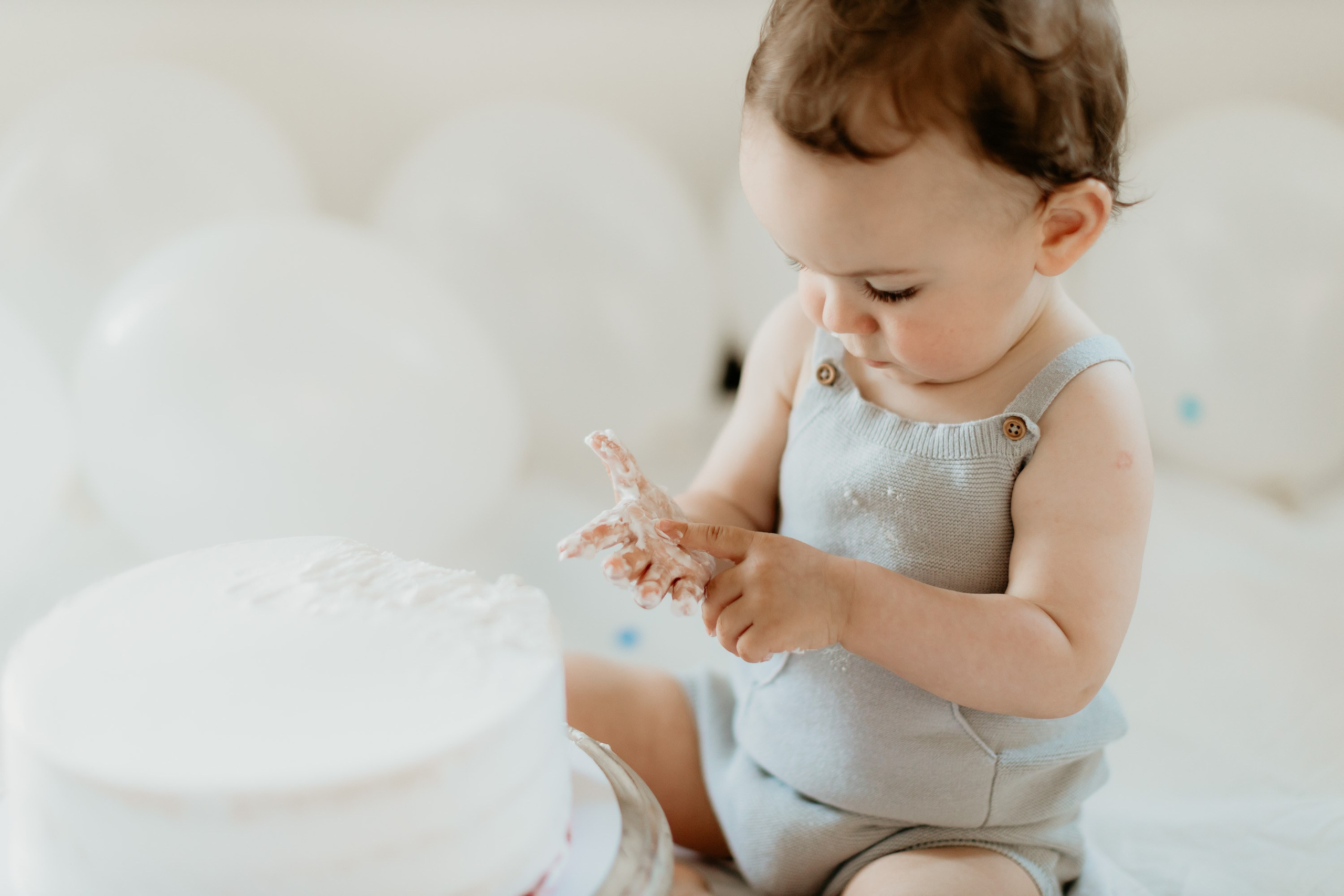 Cake Smash Session. Family and children photographer in Belgrade Milja Ciric