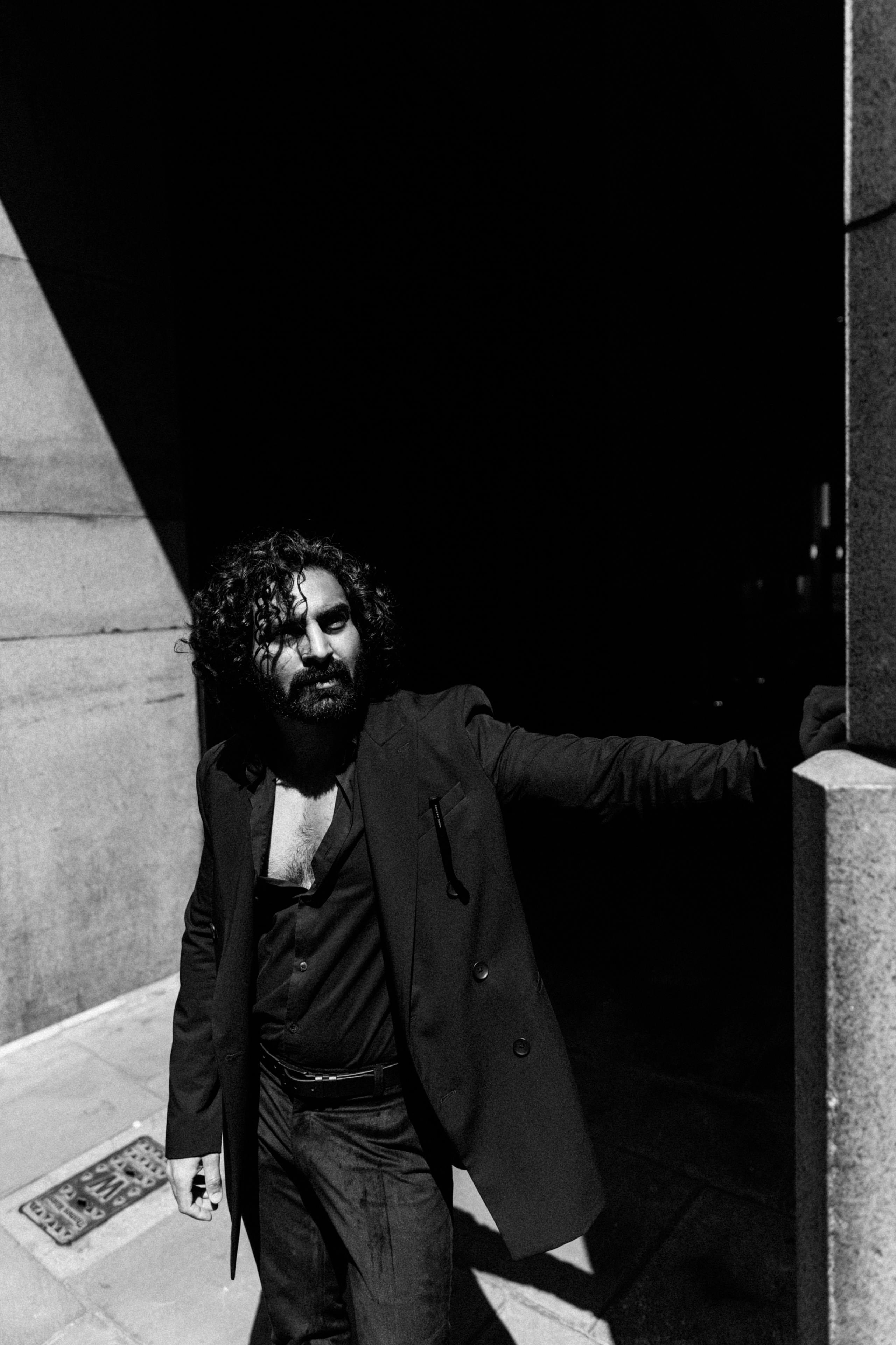 Male actor photography in London. LondonPhotoStory — Vacation Photographer in London