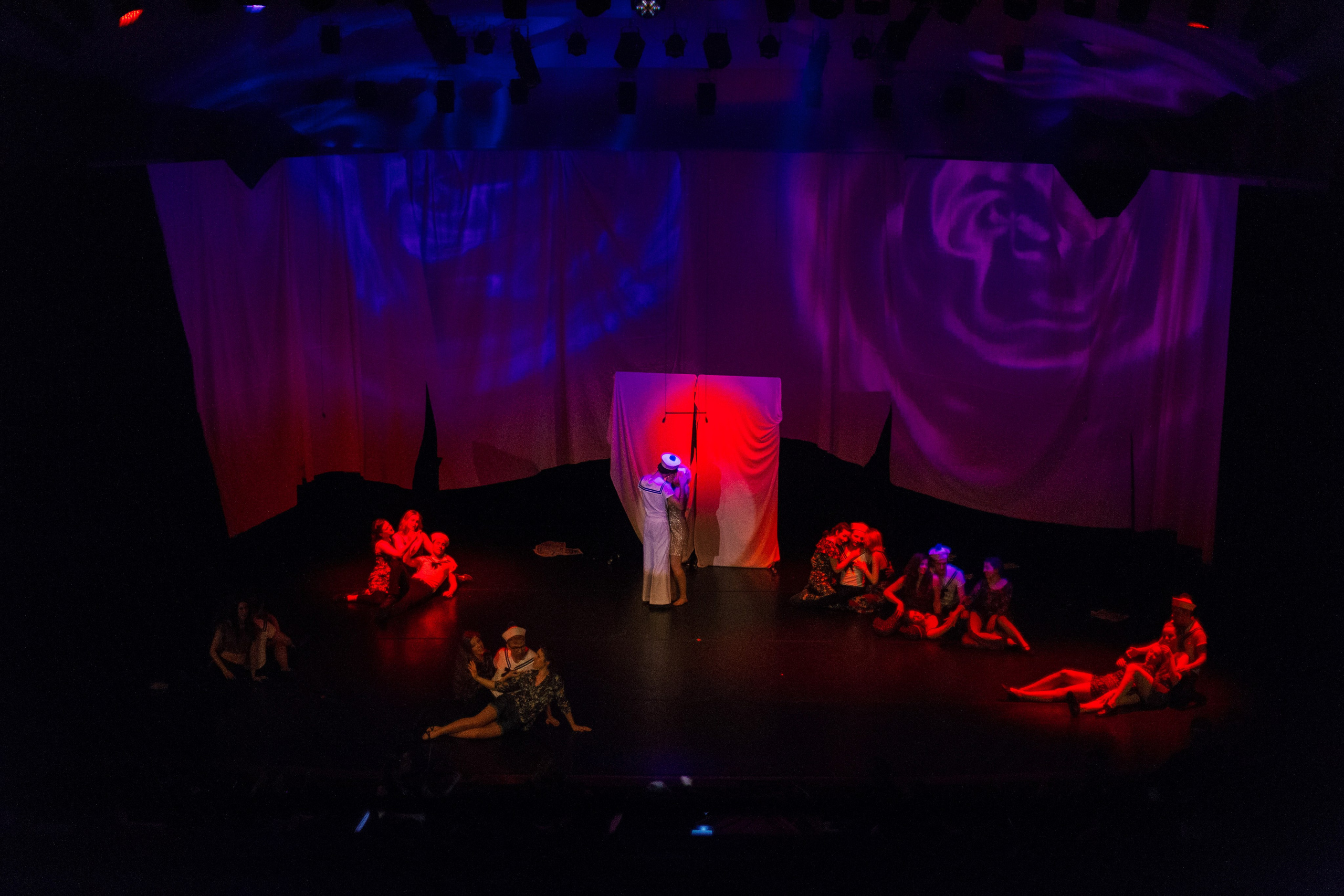 Opera. Fotograf Ślubny Warszawa - Sesje Biznesowe Rodzinne Eventy