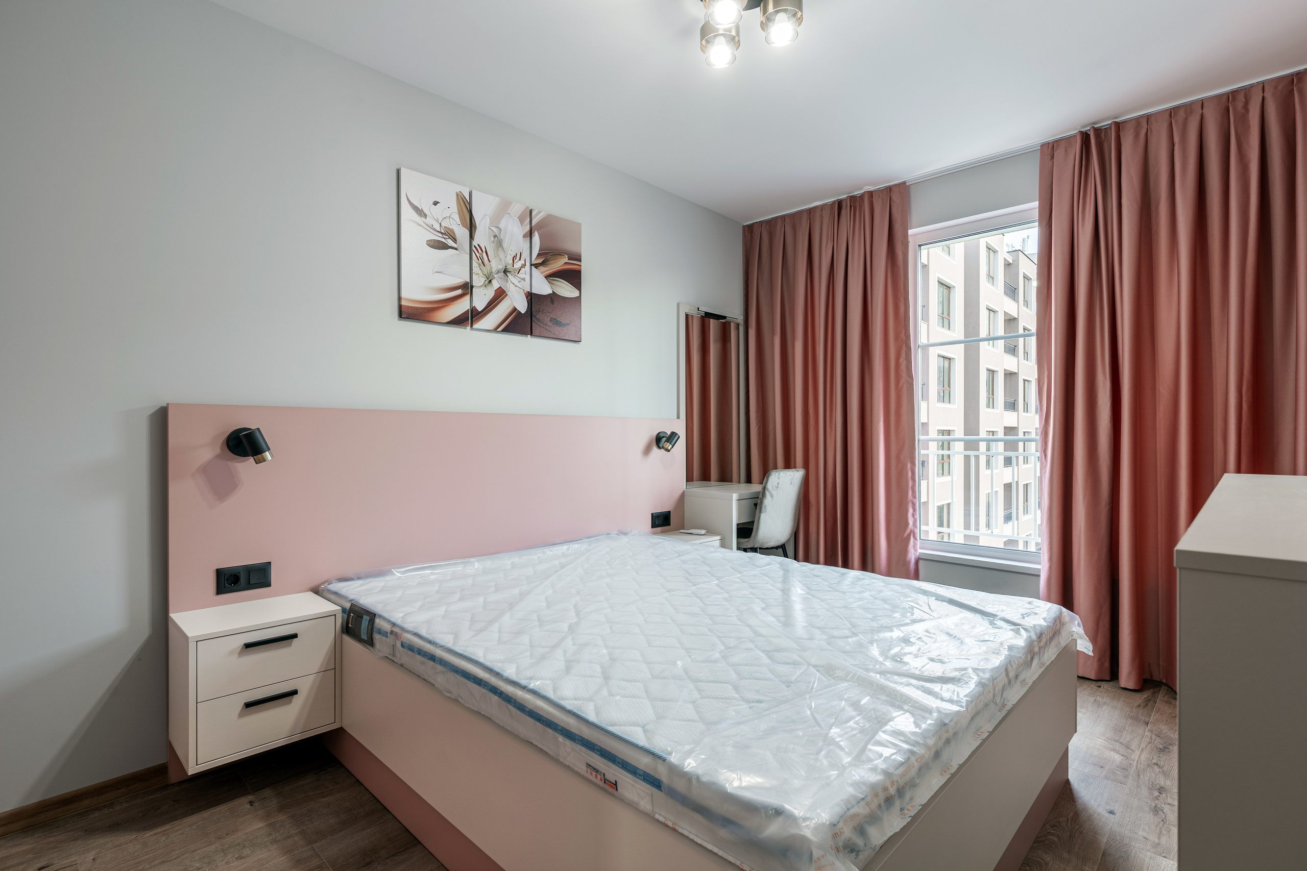 Поръчково обзавеждане на апартамент. Професионален фотограф в Пловдив и областта