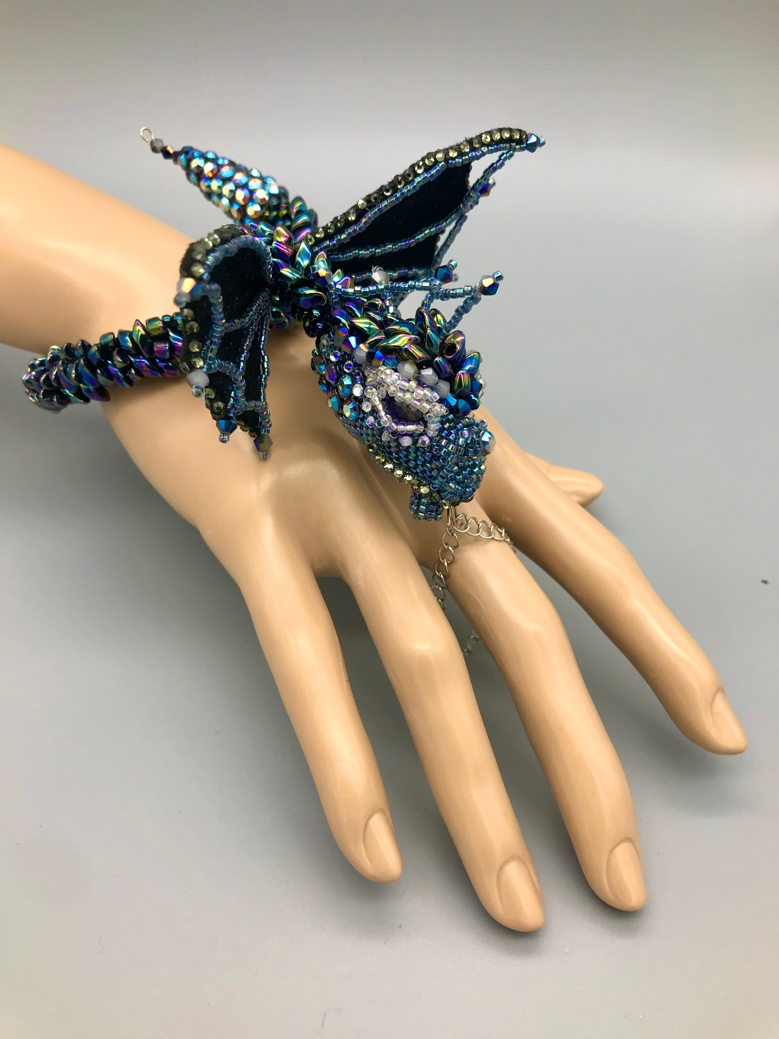 Bijoux pour cadeau. Милок и Кирок это позитивные и реальные персоны из Люксембурга, много