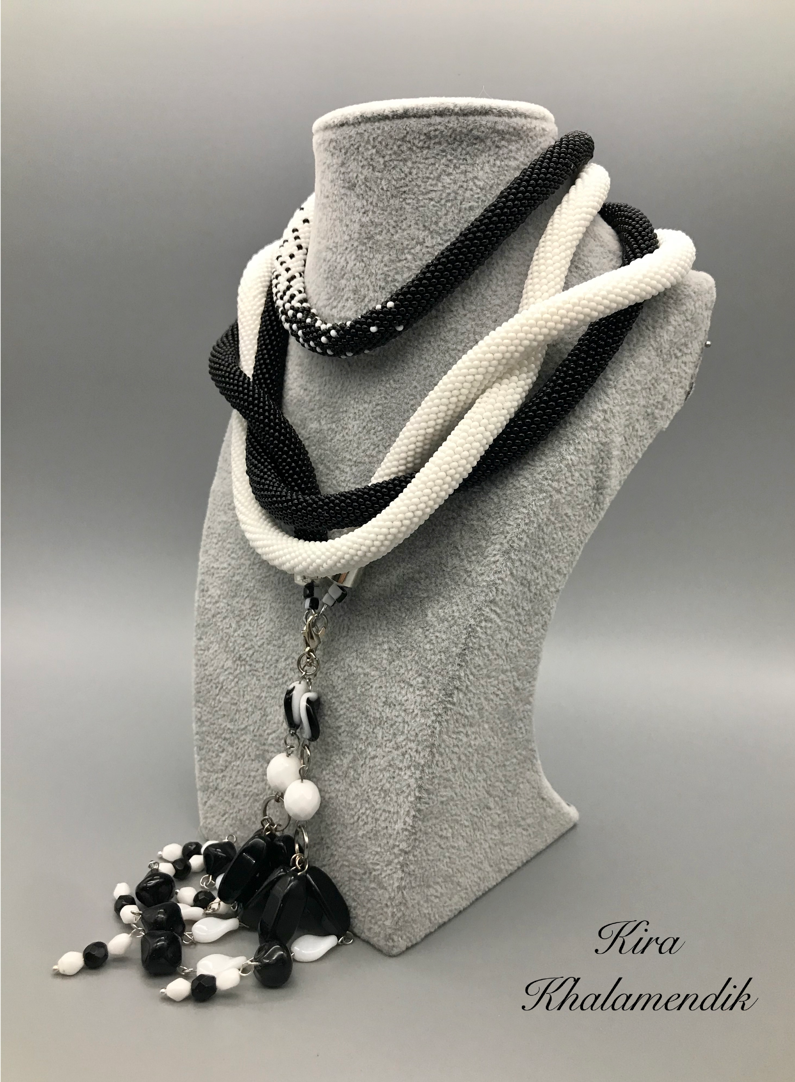 Bijoux pour cadeau. Милок и Кирок это позитивные и реальные персоны из Люксембурга, много