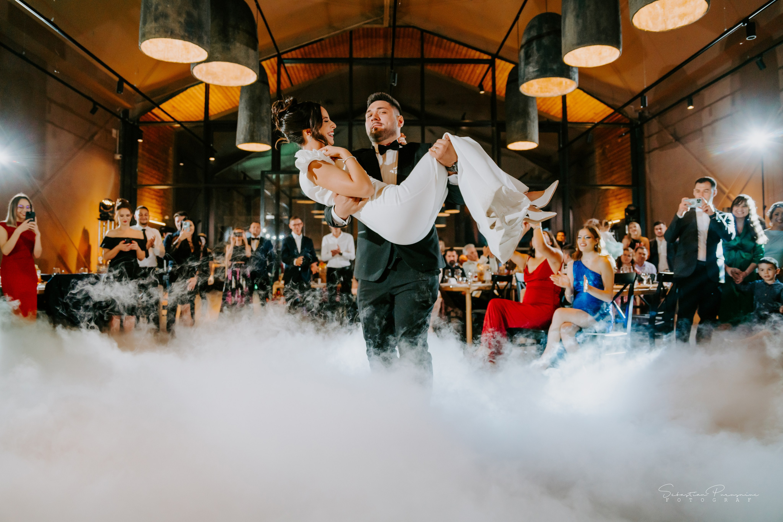 Ana & Bogdan. Sebastian Purusniuc Fotograf - Iasi