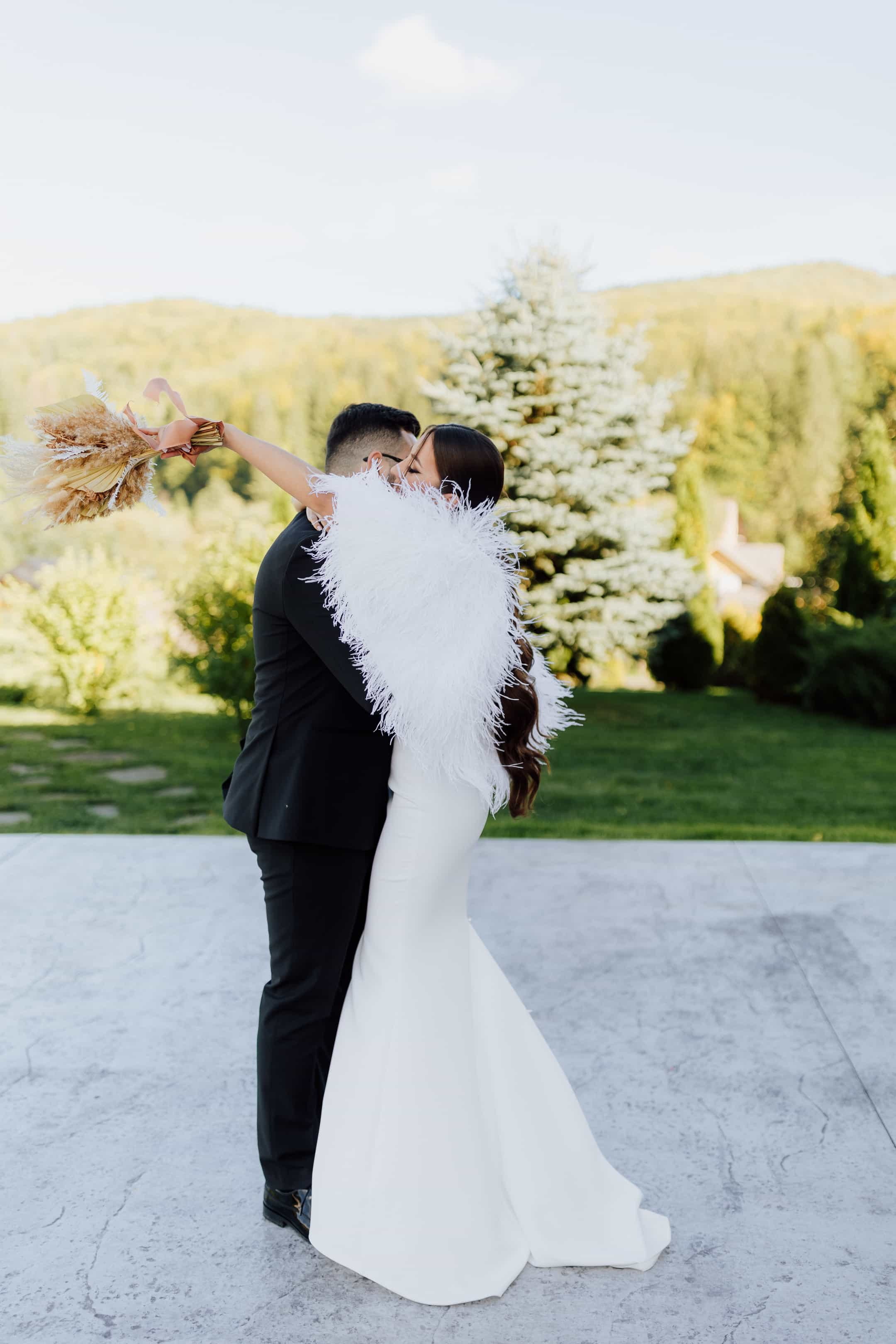 Stefanel & Elena. MovieFrames.ro