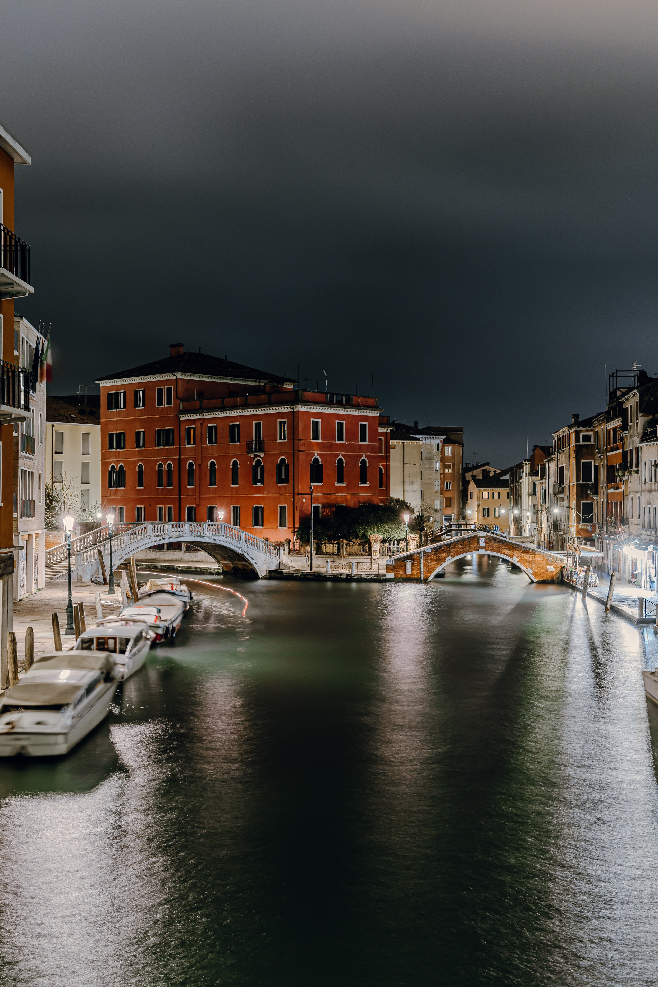 Landscape. Fotografo professionista specializzato in fotografia di matrimoni, cermonie ed eventi!
