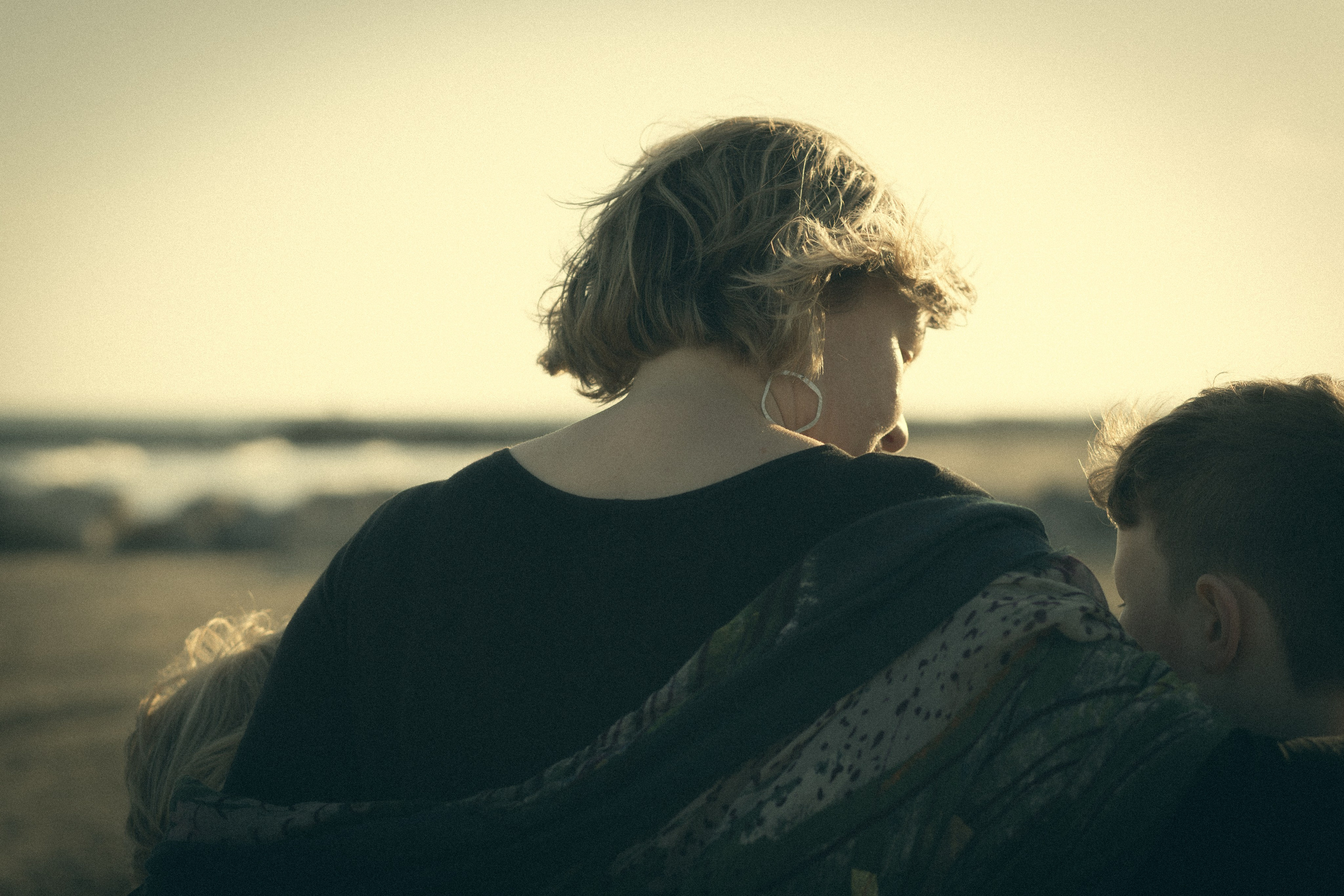 Memories. Histoires d’amour, séances photos de famille et de mariage en France
