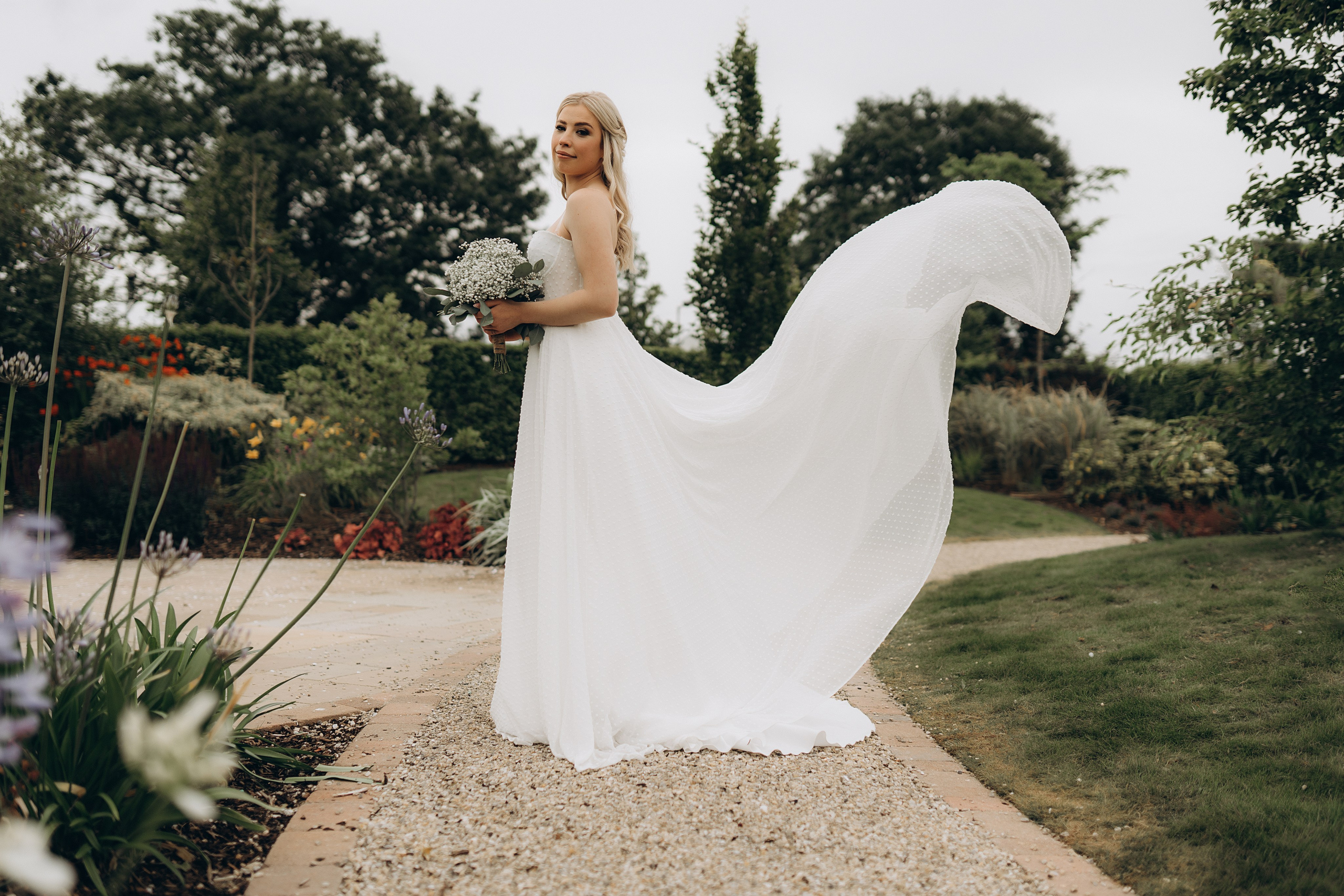 Julia & Daniel. Main