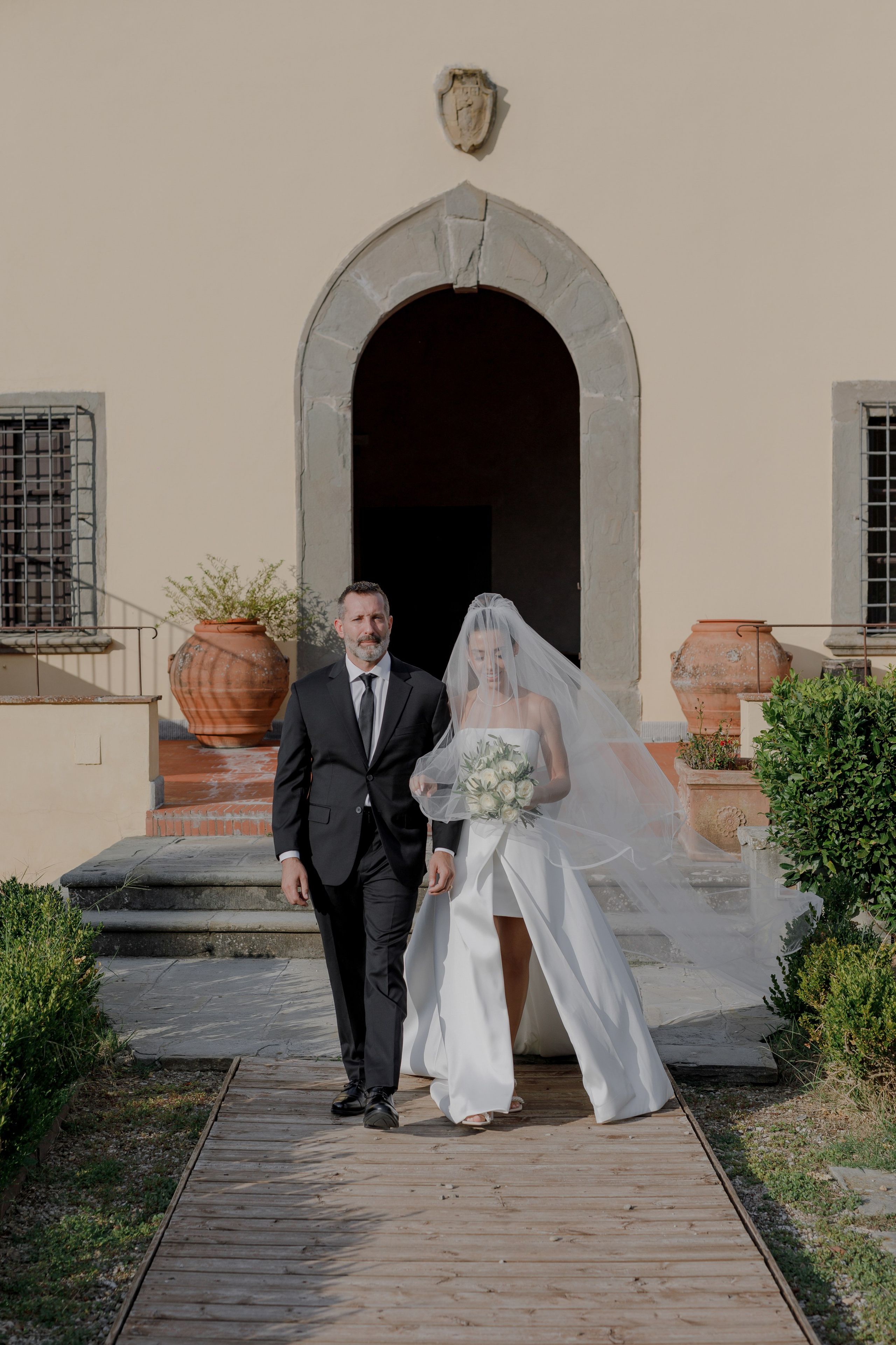 Dom&Ally. Wedding photographer Italy