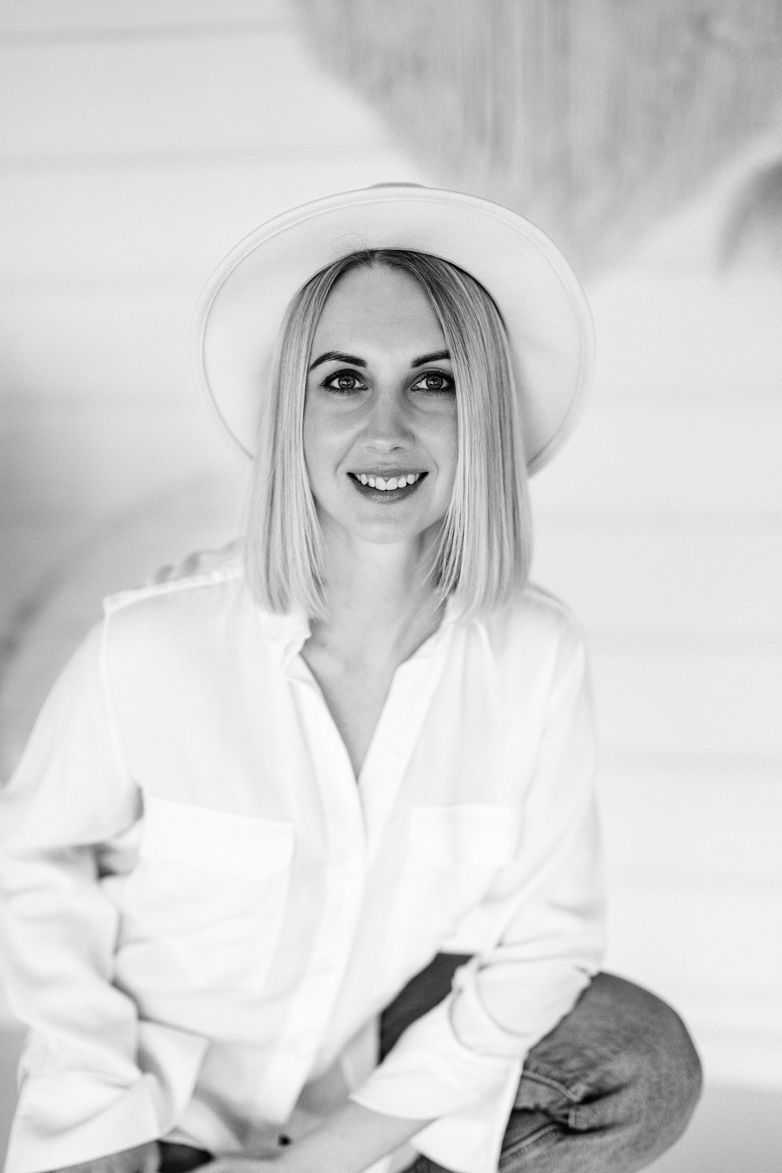 Cozy studio portrait. Family, Lifestyle and Portrait photograher in Trier, Germany