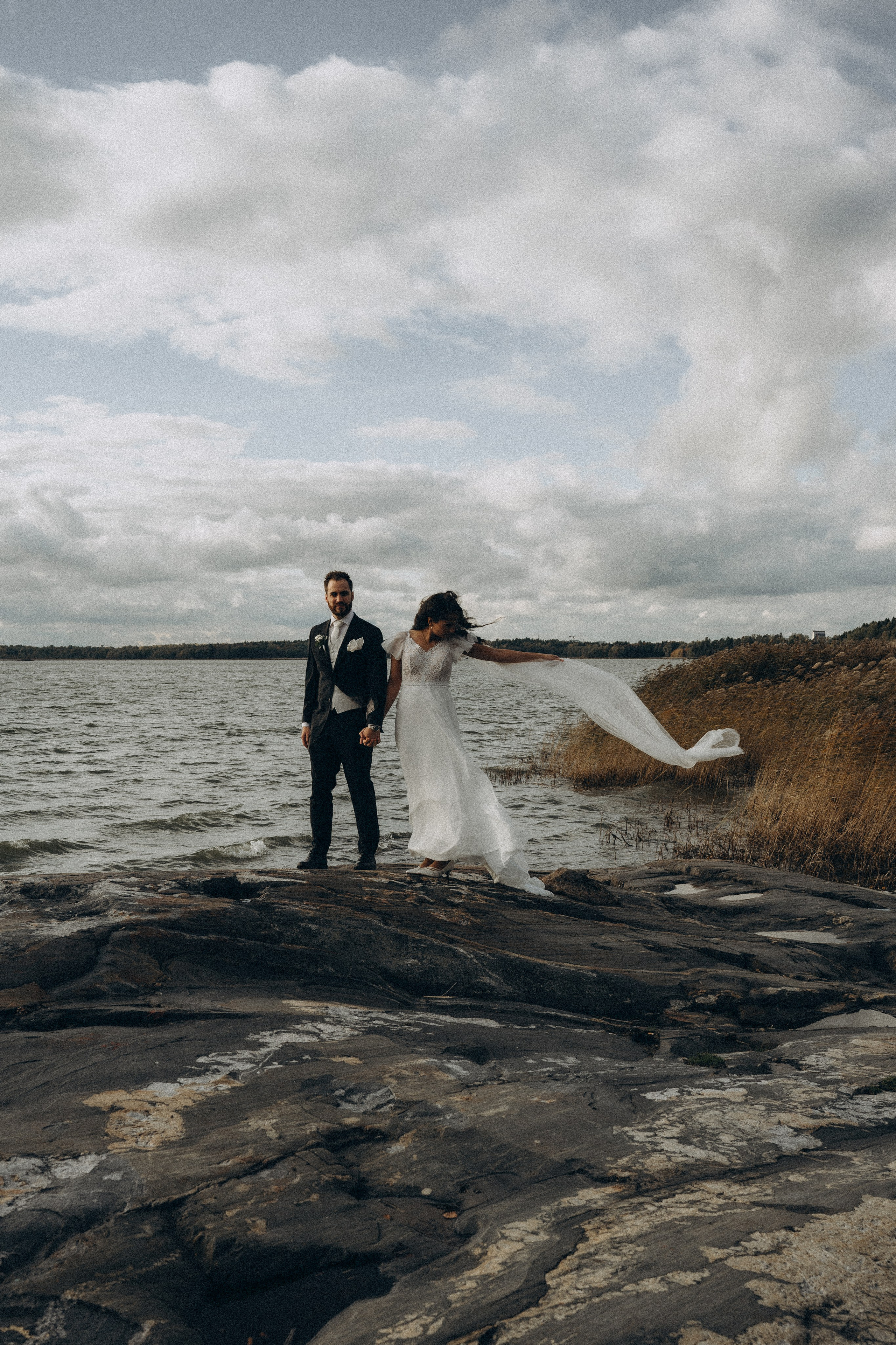 W&S. Wedding and portrait photographer in Helsinki Vickan O