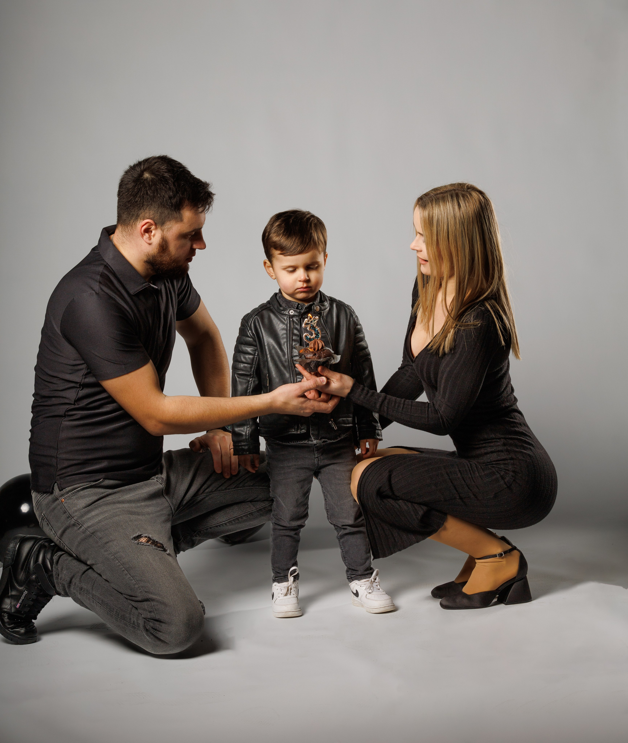 ValStudio. Https://valphoto.wfolio.pro/