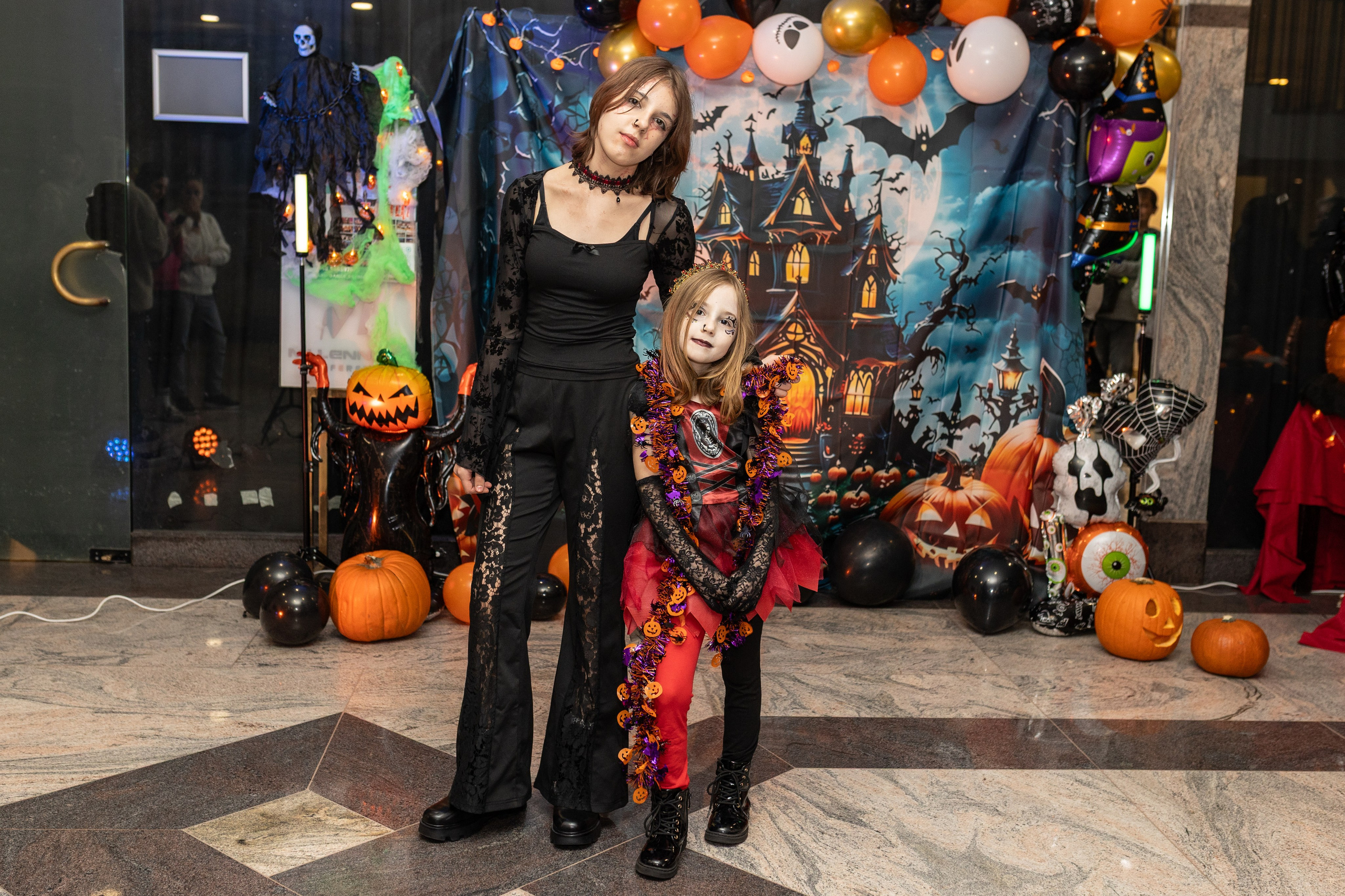 Leo dance studio Helloween 2025. Семейный и детский фотограф в Варшаве Мила Бобровская