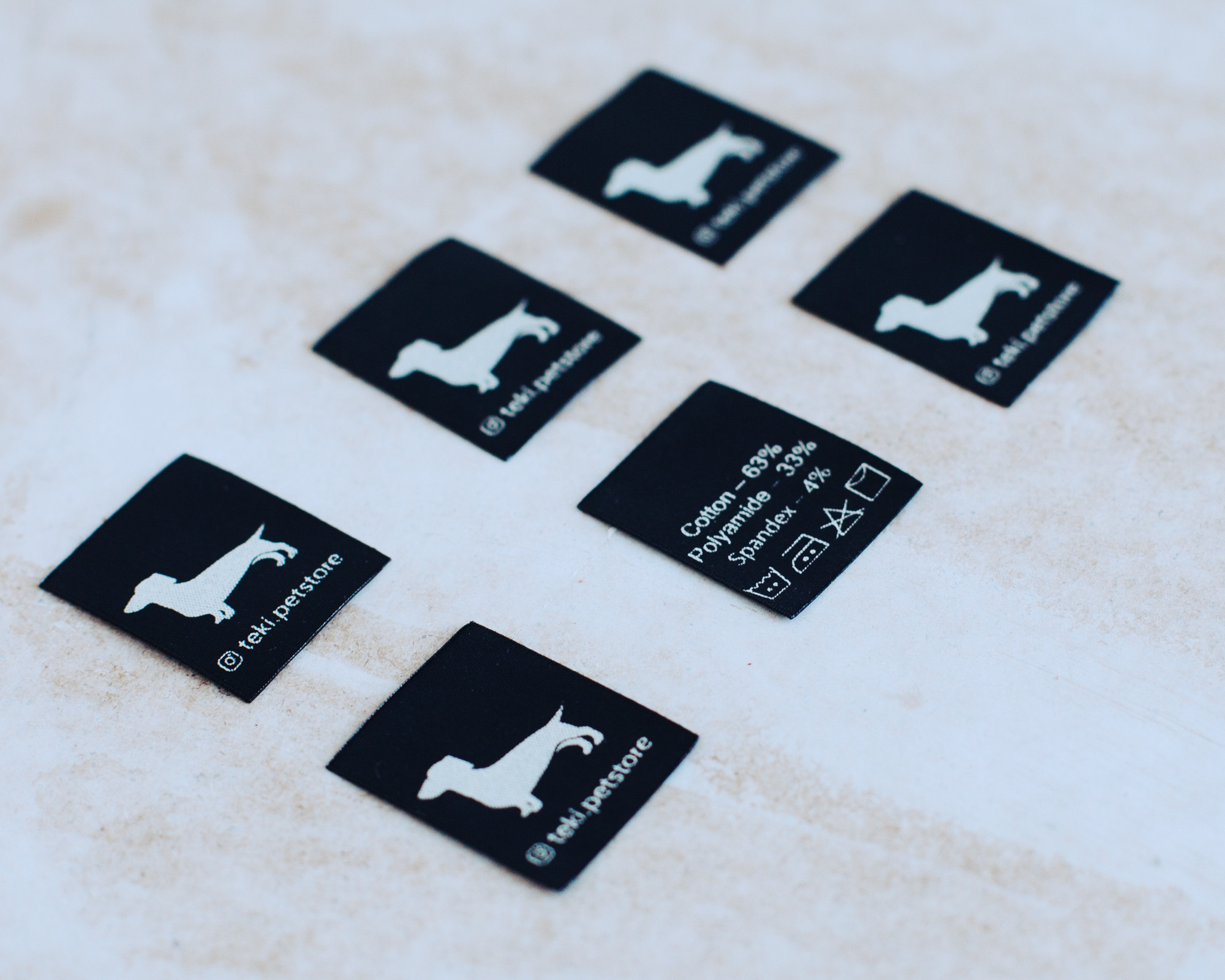 Tags and stickers. Photographer in Warsaw Alena Valnai