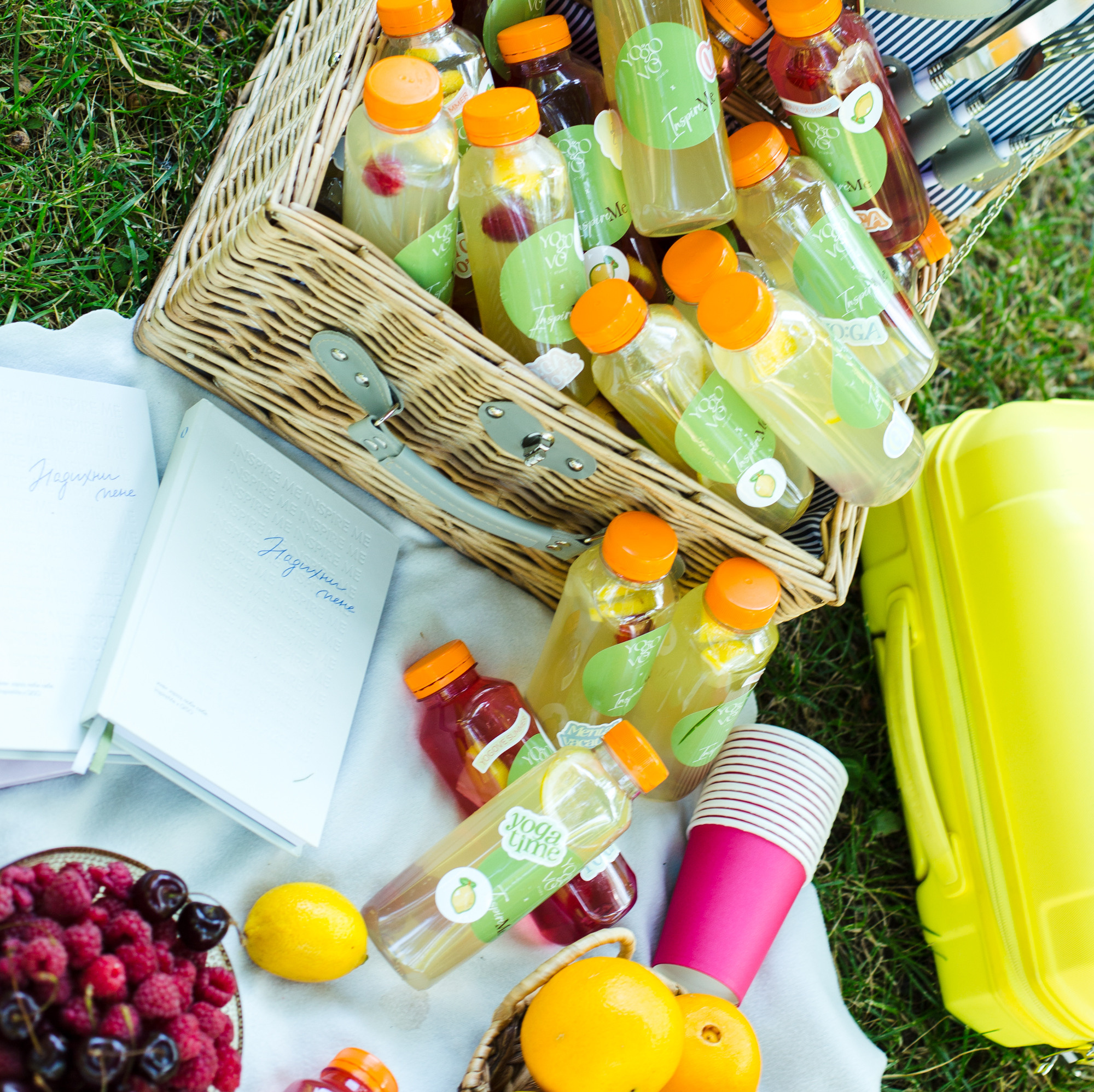 Йога в парке. Фотограф в Варшаве Алена Валькович-Найдион