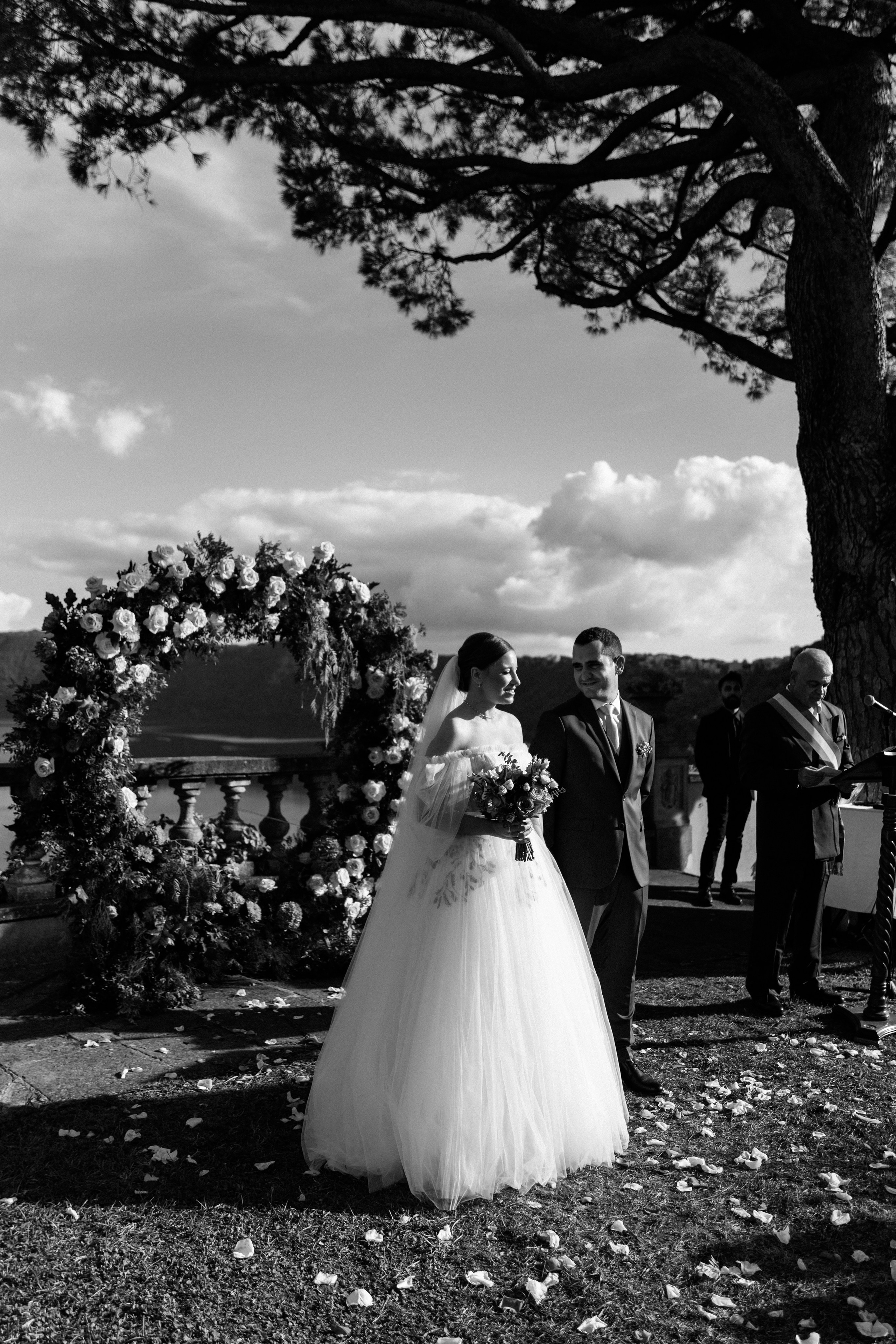 Wedding Photographer in Rome. Wedding Photographer Rome Tuscany Como Sicily Puglia Amalfy Italy- Oksana Savenchuk