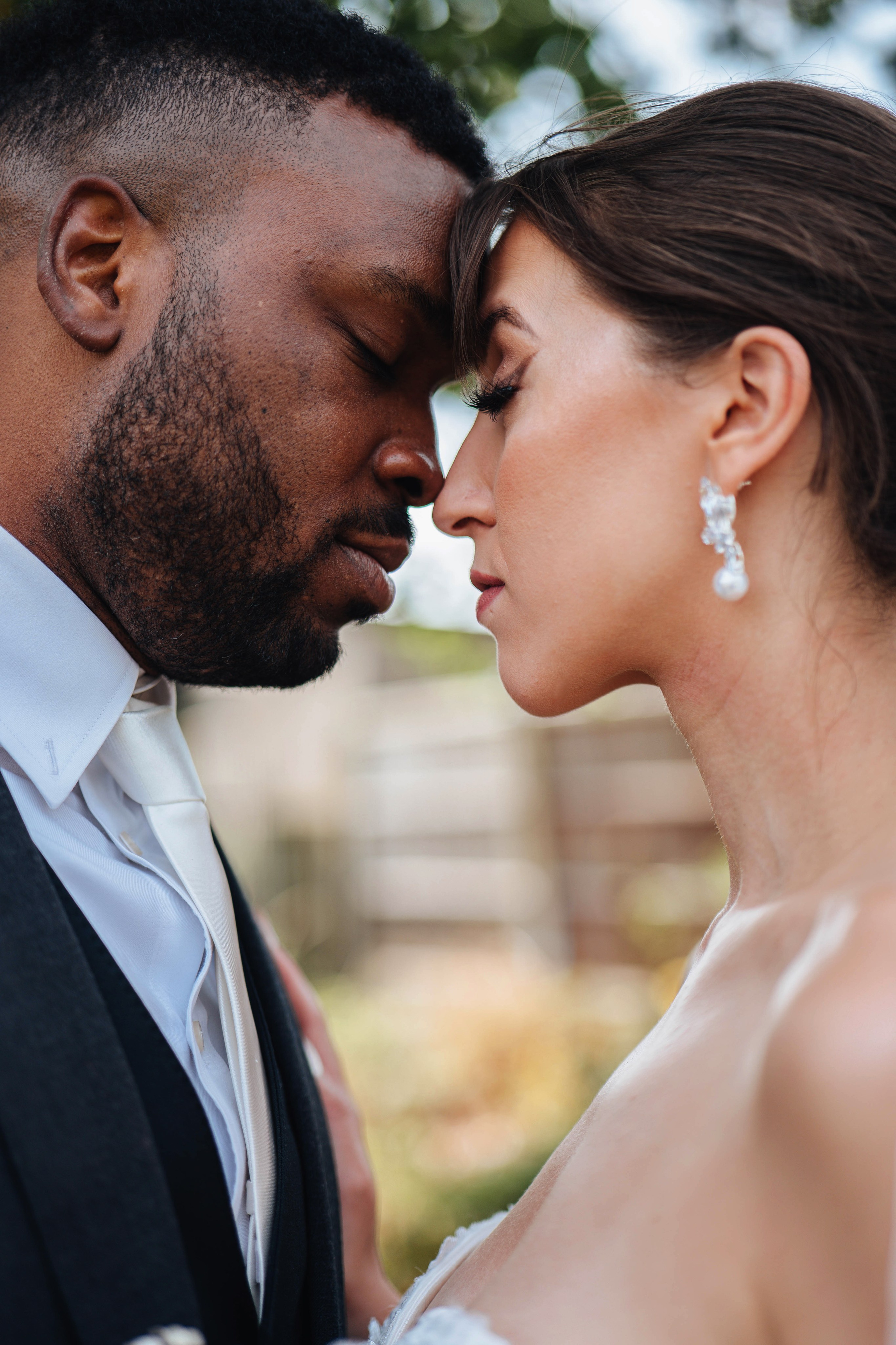 Wedding photosession in east London. Wedding and family photographer in London