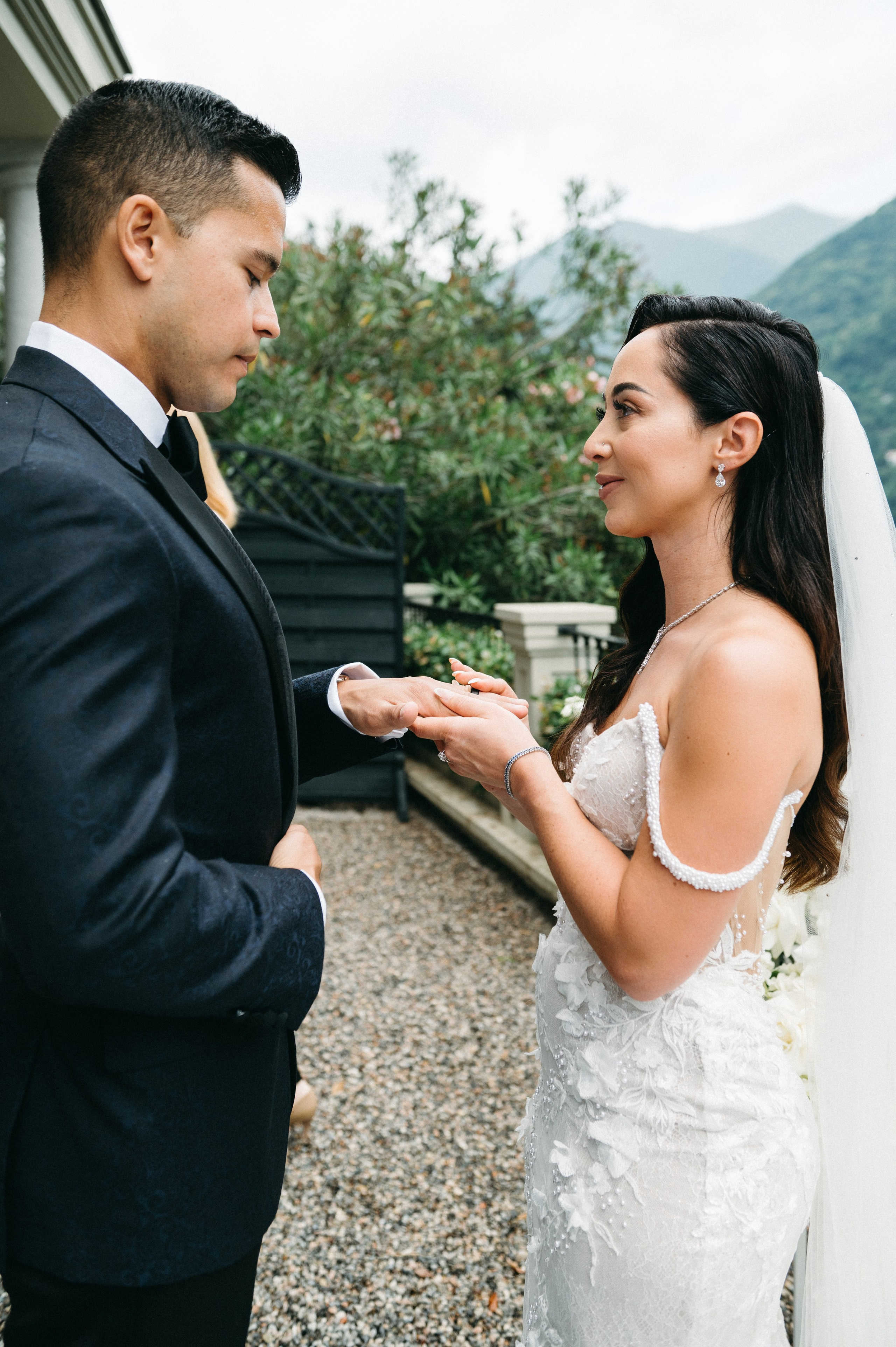 Lake Como wedding. Lake Como Photographer — Proposal | Wedding | Elopement