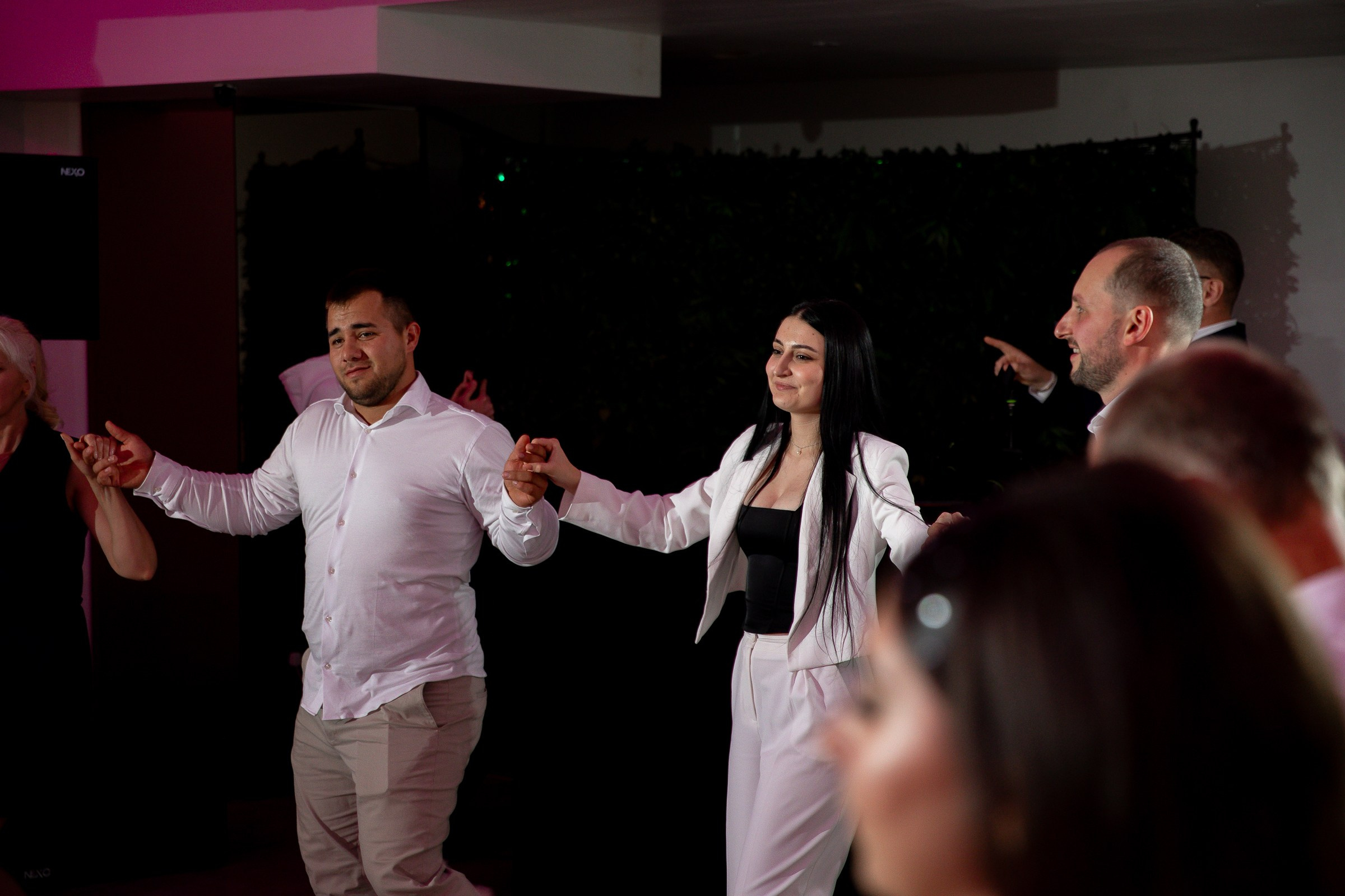 Parties. Https://valphoto.wfolio.pro/