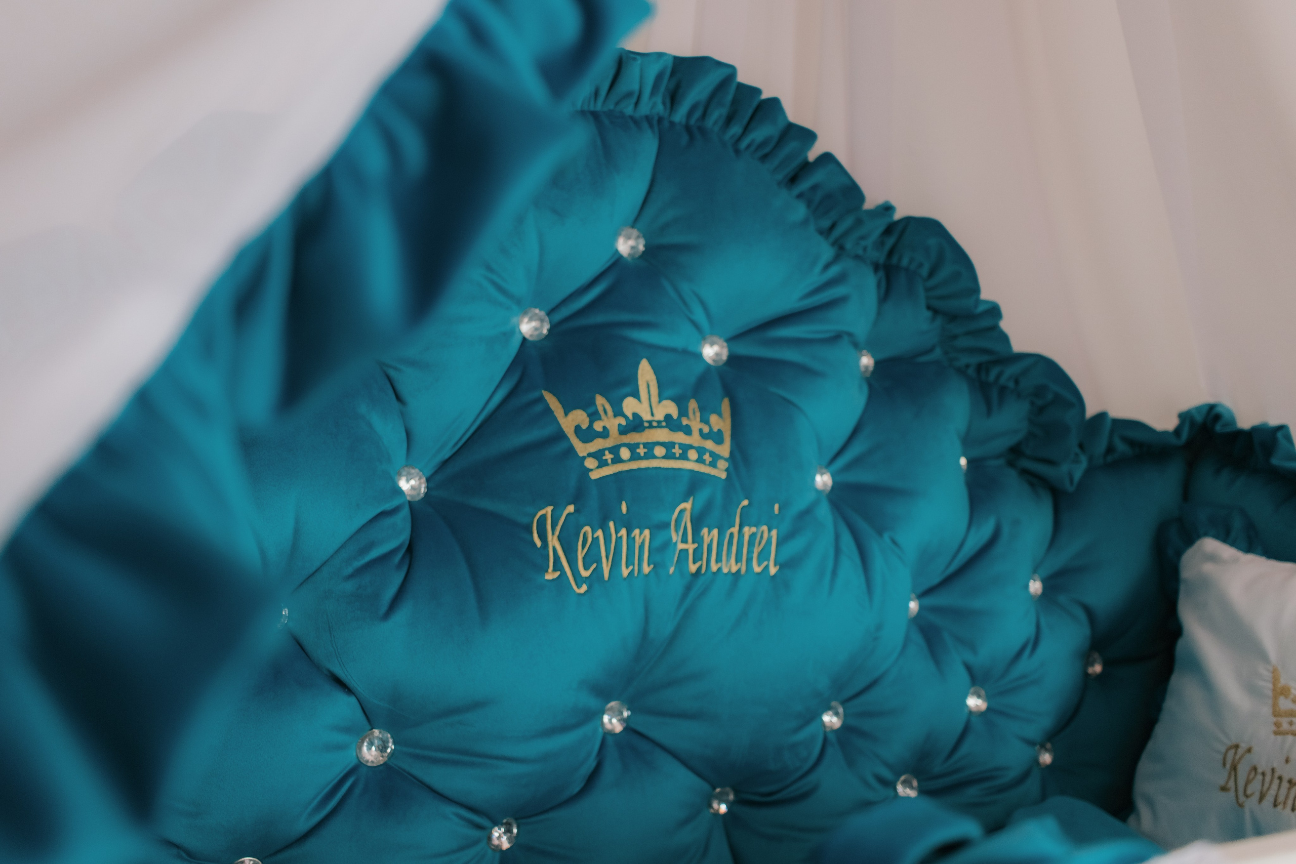 Kevin. Fotograf si videograf — evenimente si studio