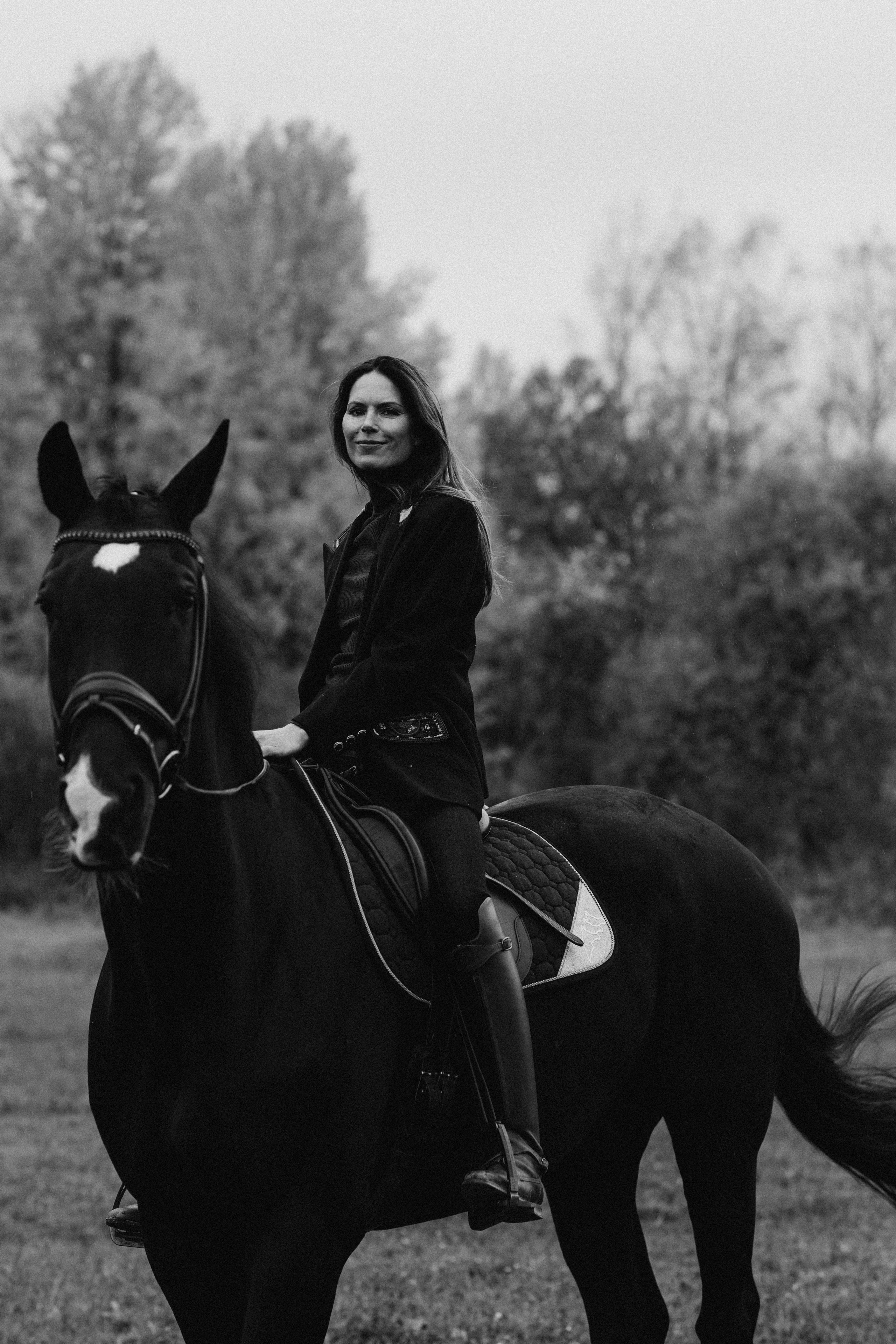 Susanna Hyypiä. Wedding and portrait photographer in Helsinki Vickan O