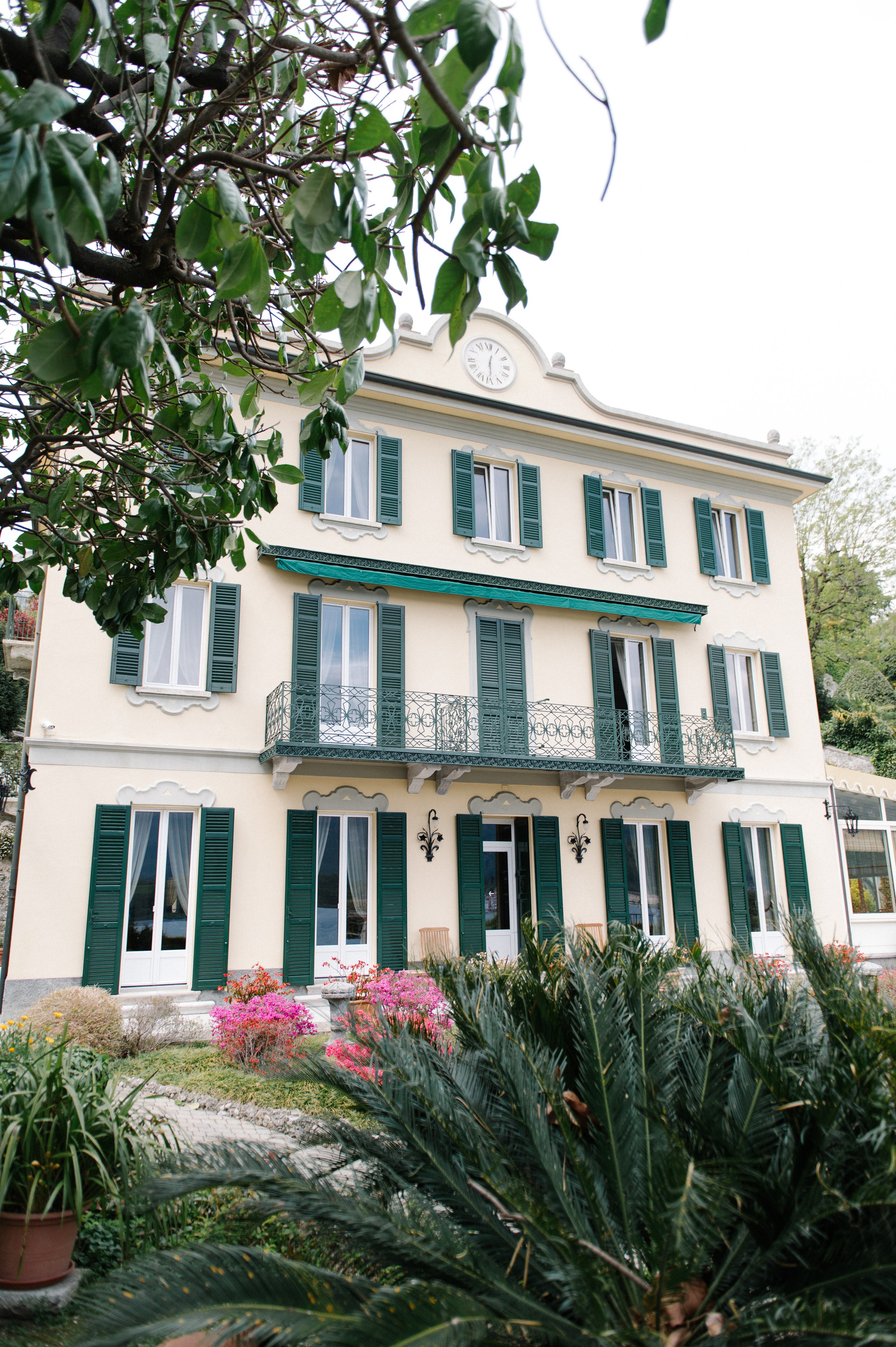 Lake Como. Lake Como Photographer — Proposal | Wedding | Elopement