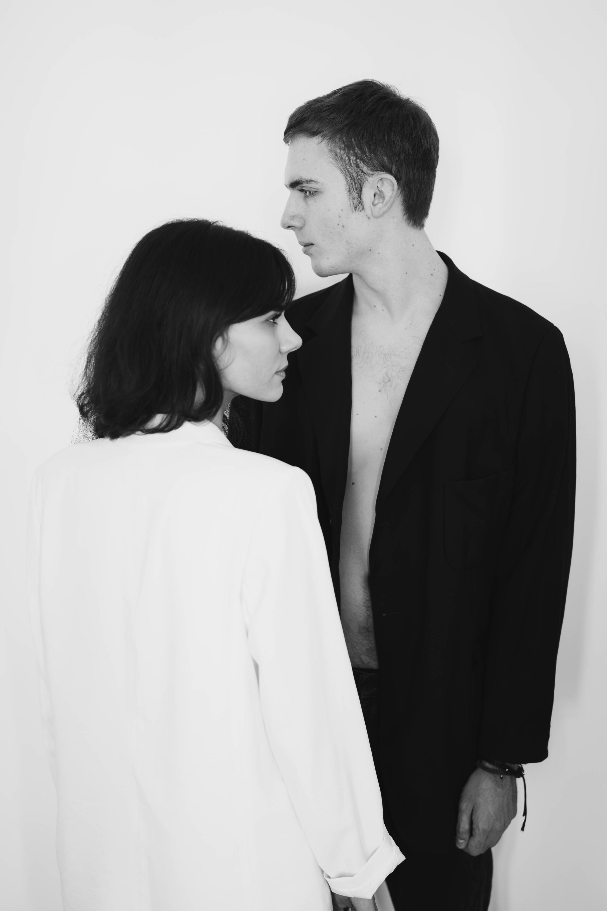 Koncept: černo-bílý portrét. Fotograf Teplice // Alexandra Ribola