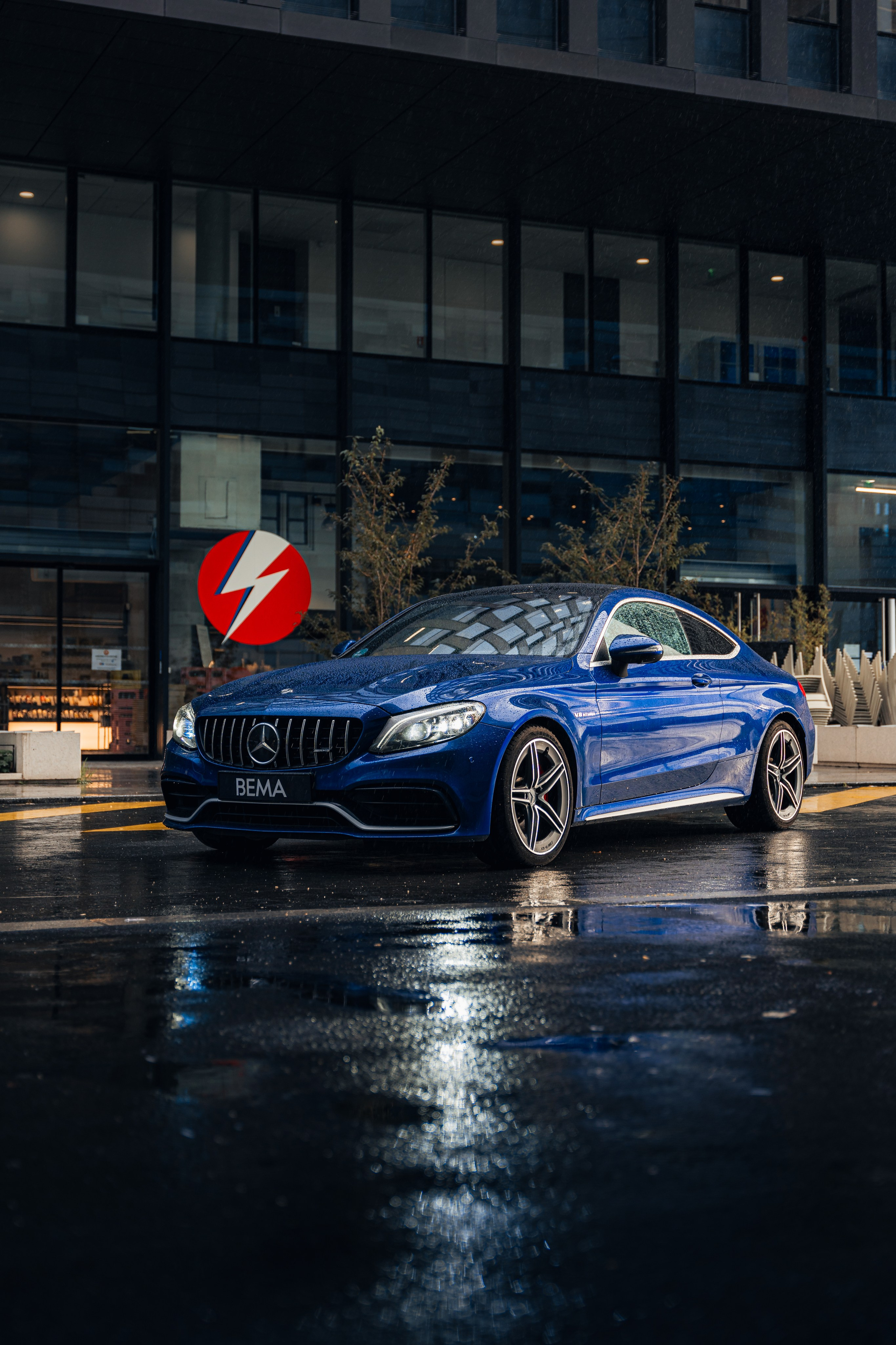 Mercedes-Benz C63s AMG. Photographe de voitures à Paris — Vitalii Motruk