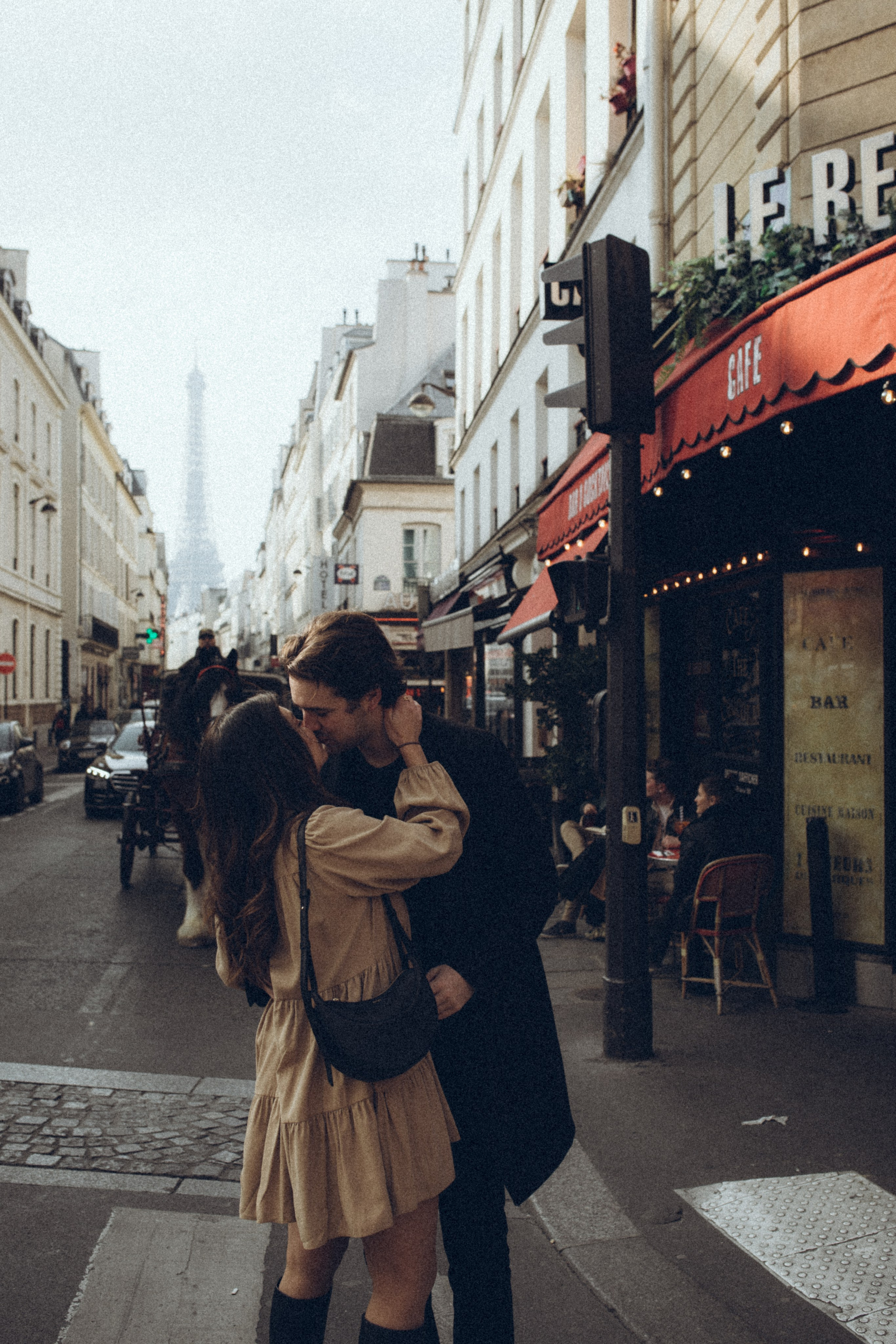 Sissi & Clement / Paris. Photographe Paris