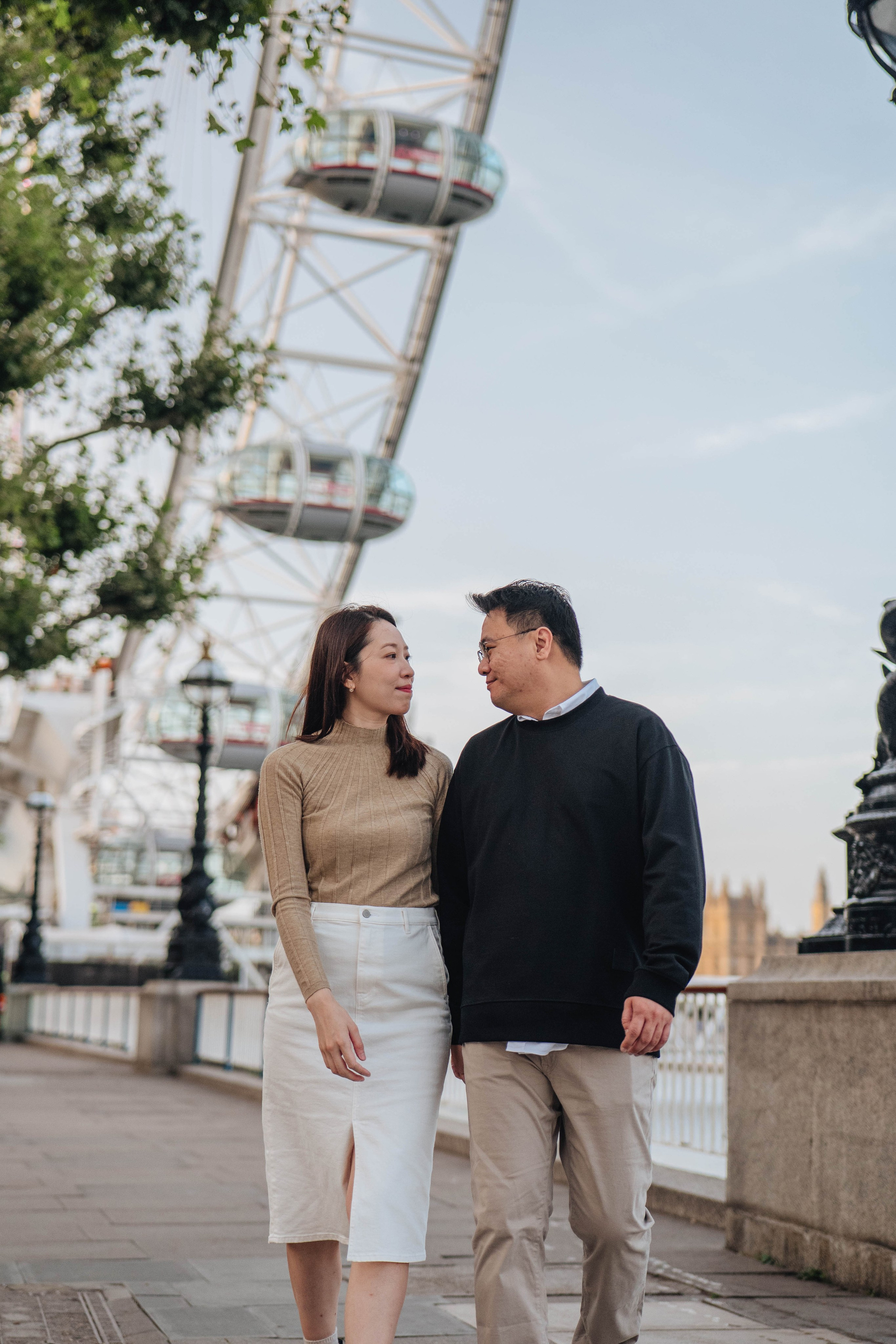 Early morning in central London. Wedding and family photographer in London