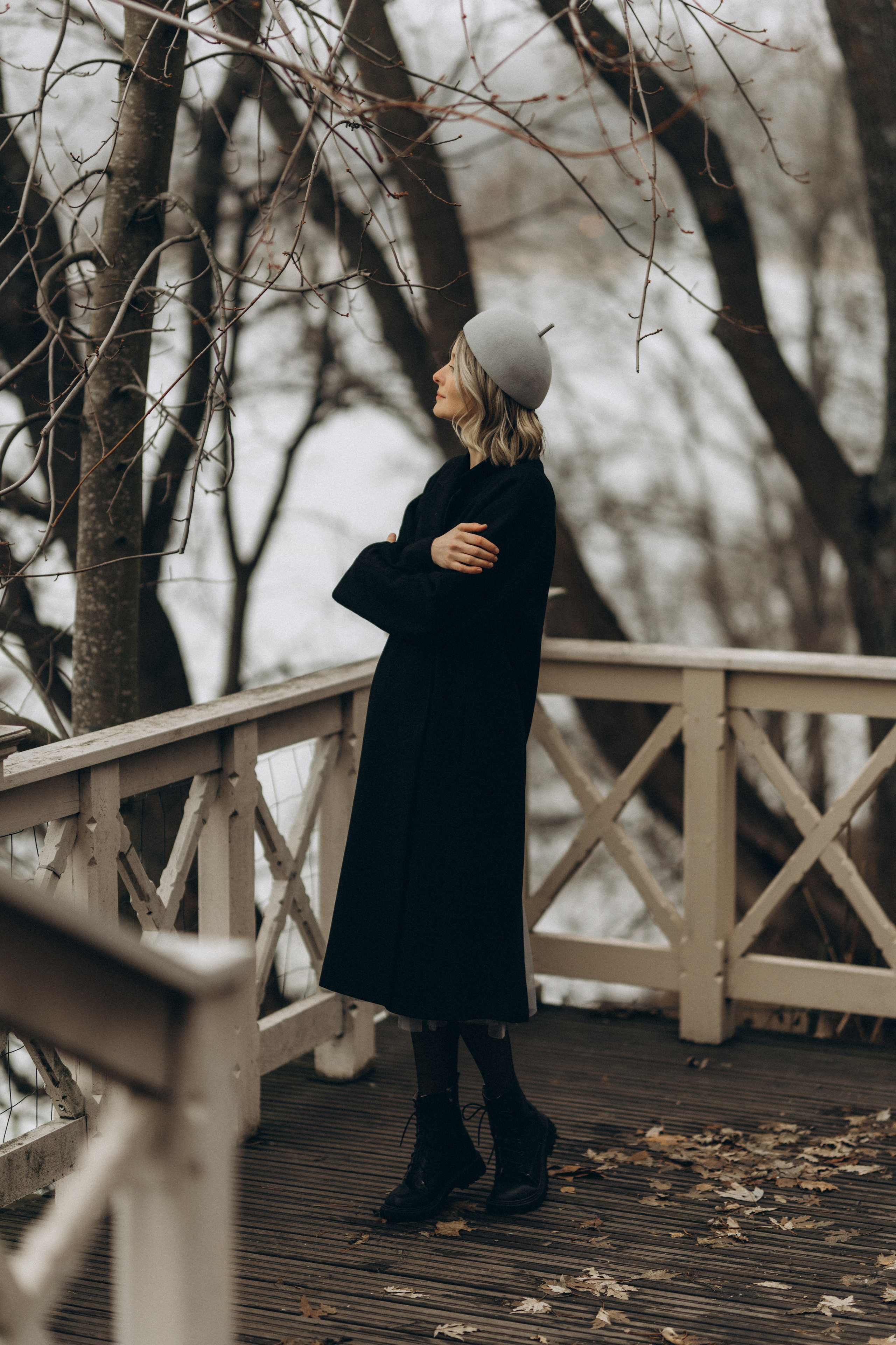 Woman phoshoot. Wedding and portrait photographer in Helsinki Vickan O