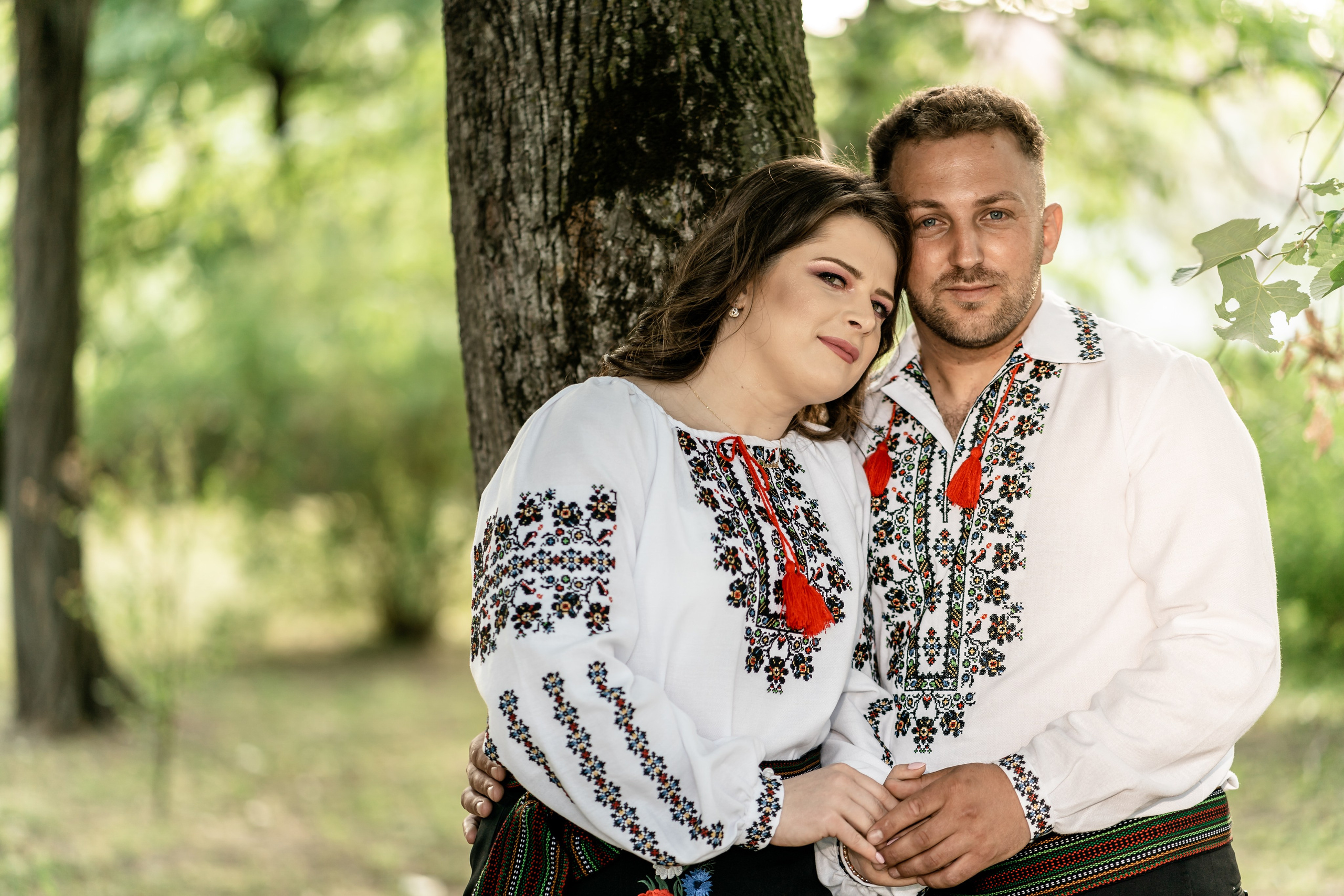 - save-the-date-petrică-claudia-ședință-foto-logodnă  - cuplu-îndrăgostit-ședință-foto-romantică  - anunț-nuntă-petrică-claudia-save-the-date  - fotografii-save-the-date-iași-botoșani-suceava  - petrică-claudia-poze-logodnă-foto-alin-chirilă  - ședință-foto-pre-nuntă-save-the-date  - save-the-date-poze-emotionante-cuplu  - logodnă-foto-petrică-claudia-alino-foto-studio  - ședință-foto-natură-cuplu-viitori-miri  - alin-chirilă-fotograf-save-the-date-petrică-claudia