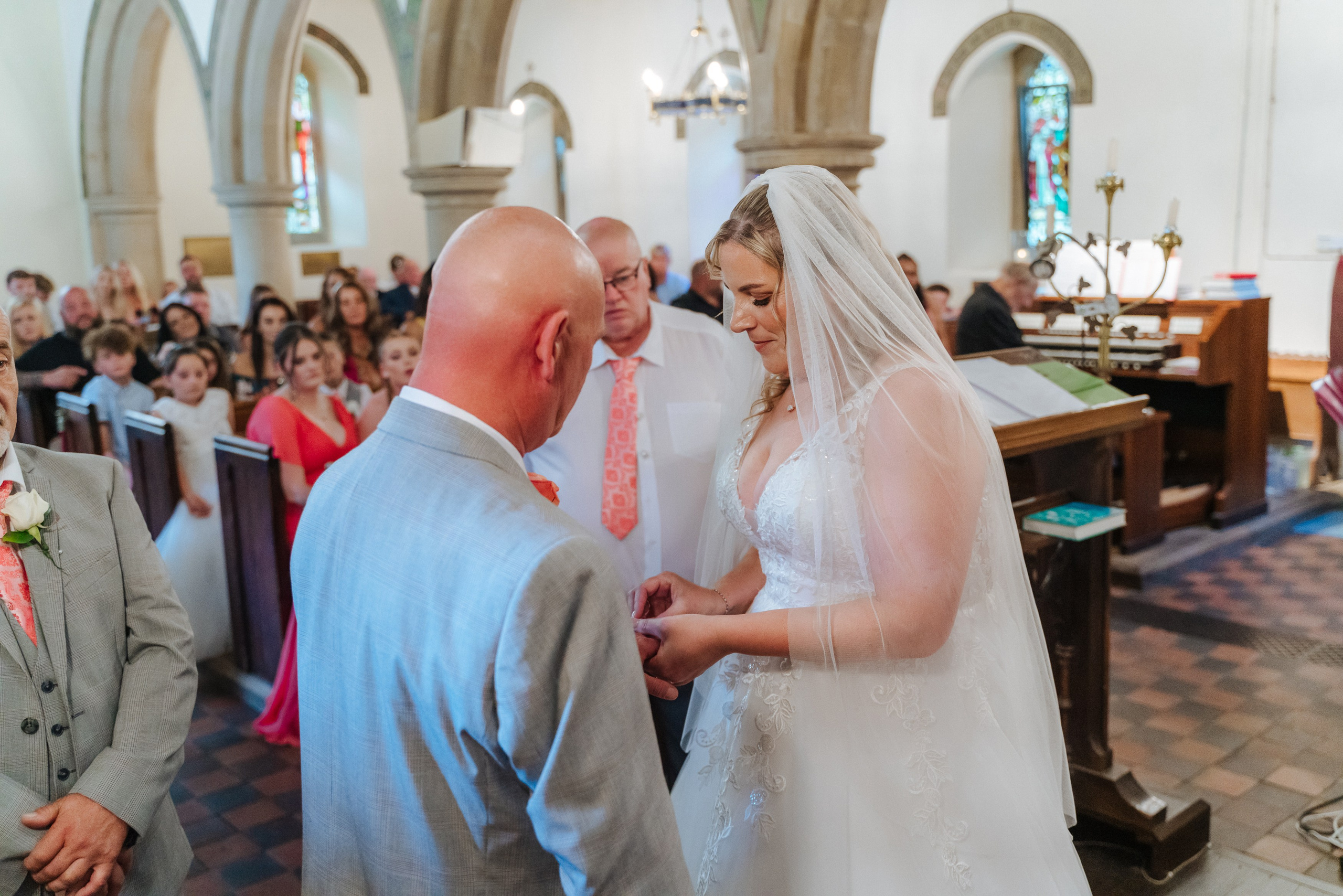Wedding at Bird Hills Golf Centre. Photographer in England Ekaterina Romanova