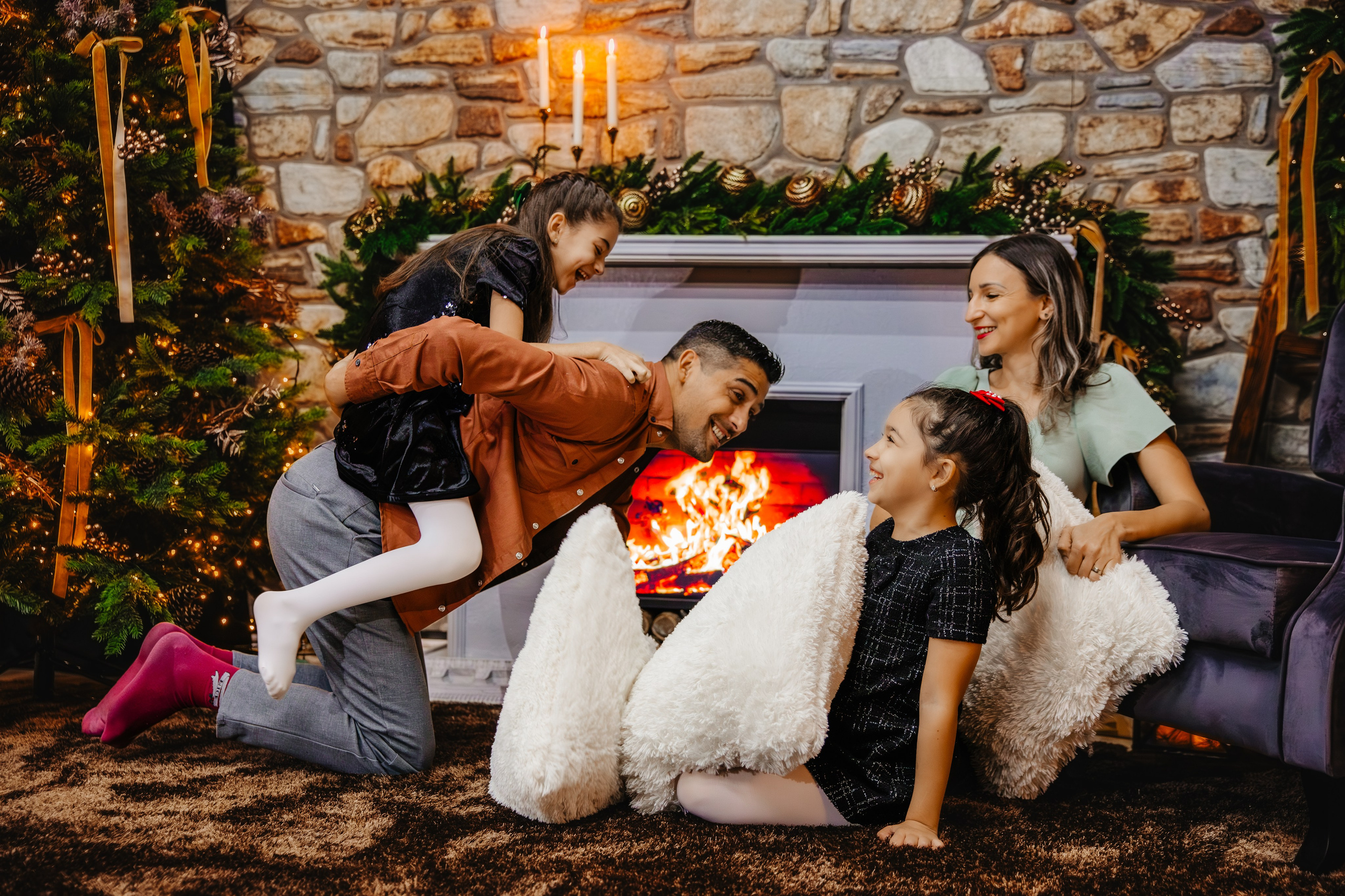 Sedinta foto Craciun Familia Belea. Fotograf și Videograf Nuntă & Evenimente | Pixtory - Constanta