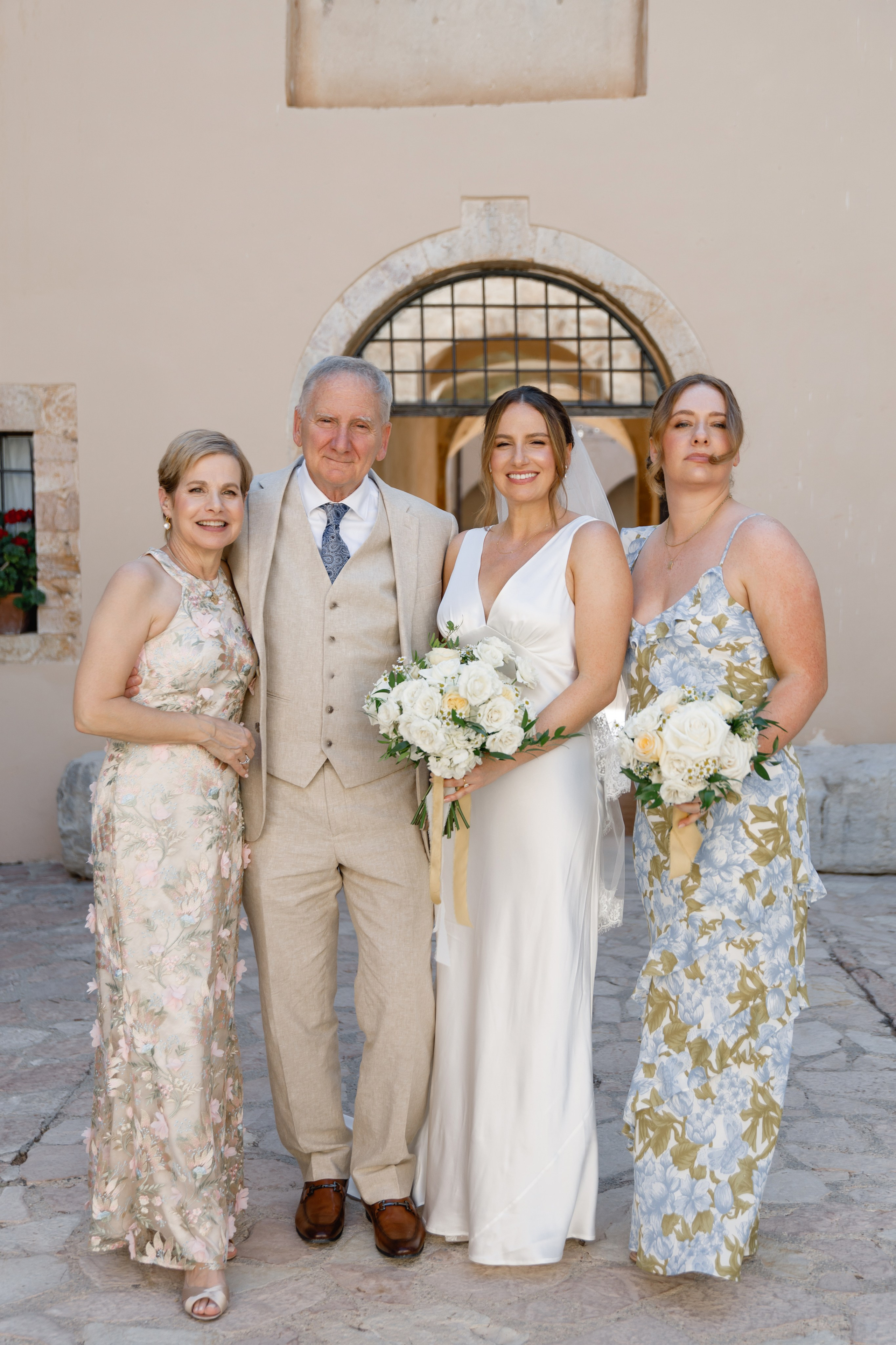 Wedding photographer Italy Rome, Tuscany, Lake Como, Sicily, Puglia. Wedding Photographer Rome Tuscany Como Sicily Puglia Amalfy Italy- Oksana Savenchuk