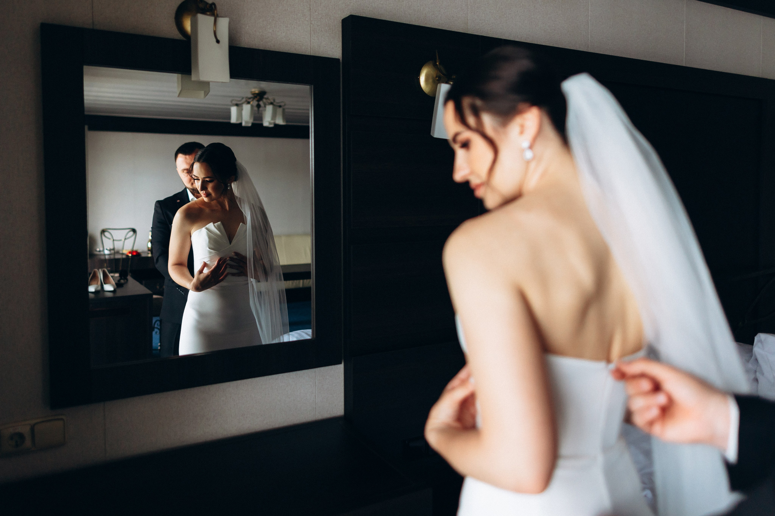 White Wedding. Wedding and Family Photograph